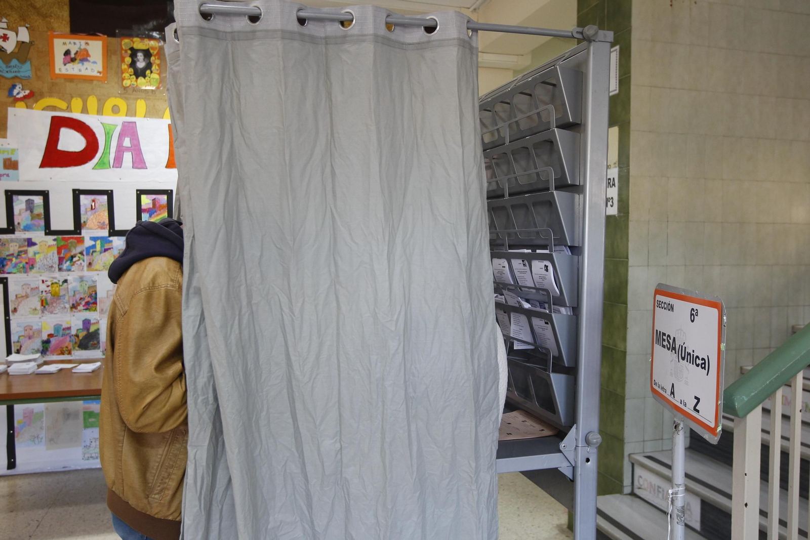 Fotogalería votaciones Elecciones Generales 2019. Almería