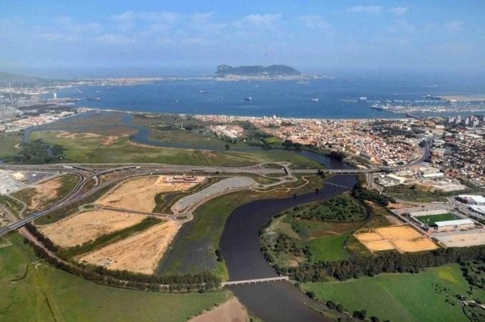 Vista aérea del recinto fiscal Bahía de Algeciras, en Los Barrios.