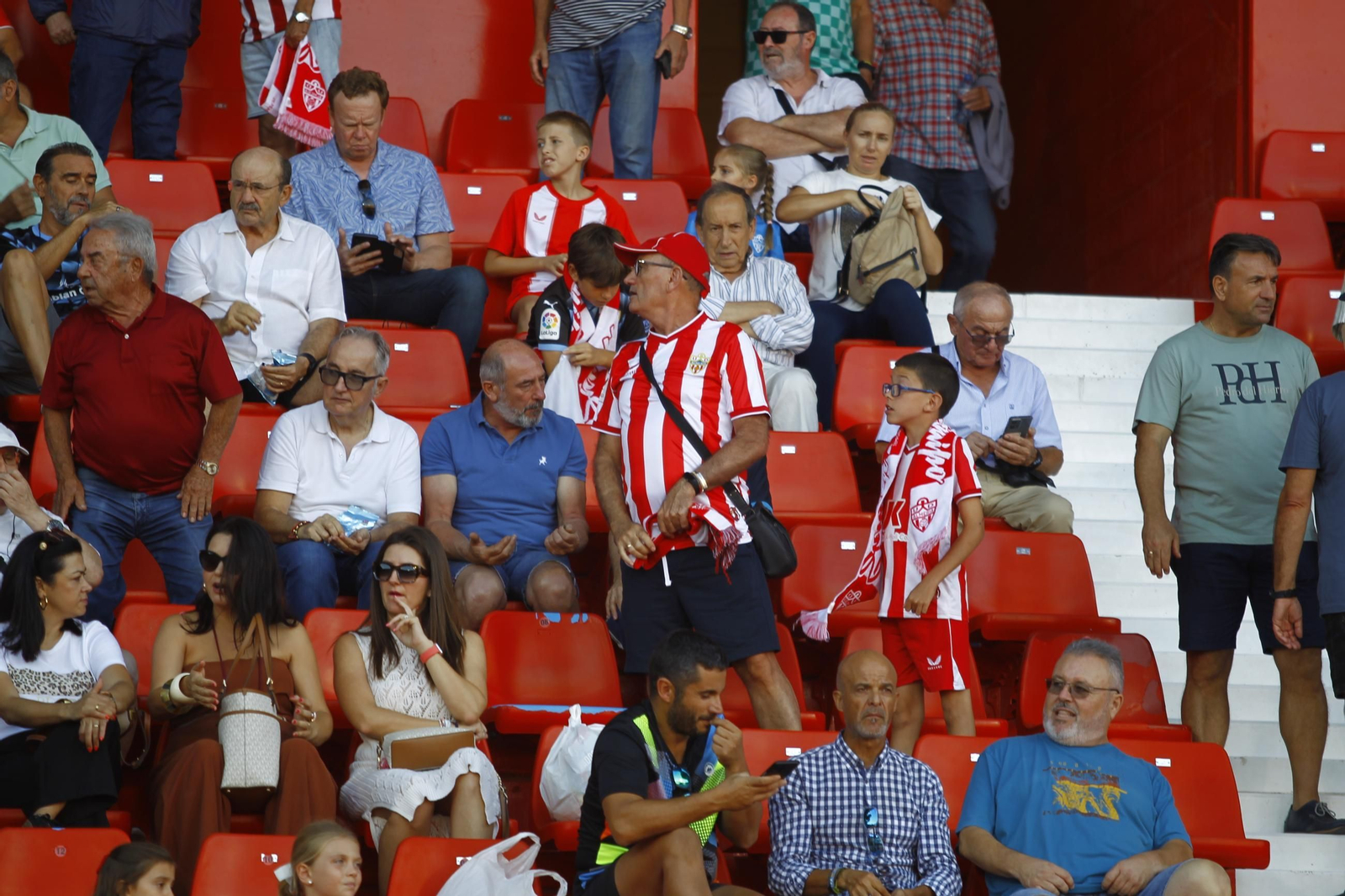 Búscate en el partido U.D. Almería-Real Burgos