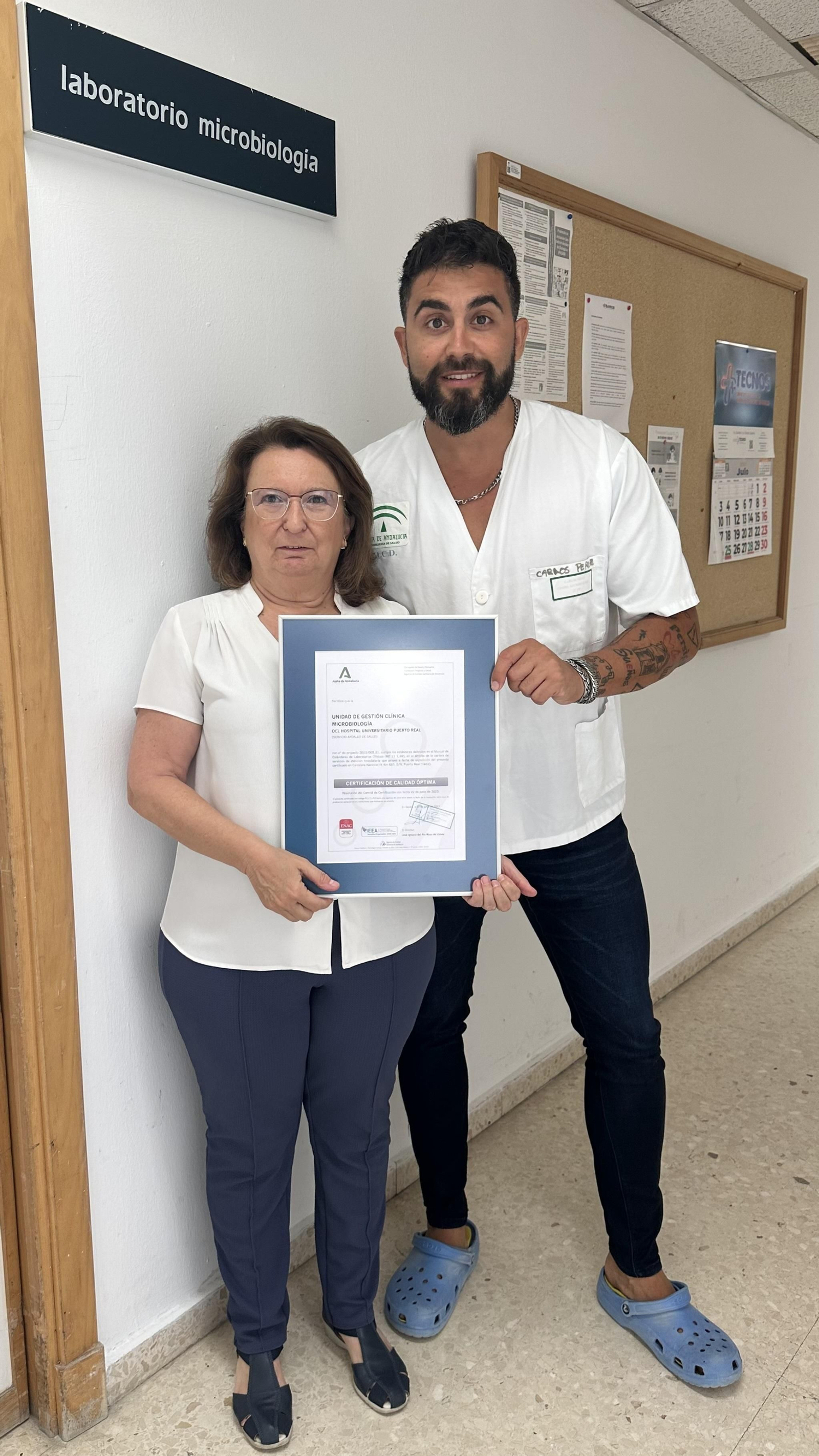 Carmen Martínez y Carlos Pérez