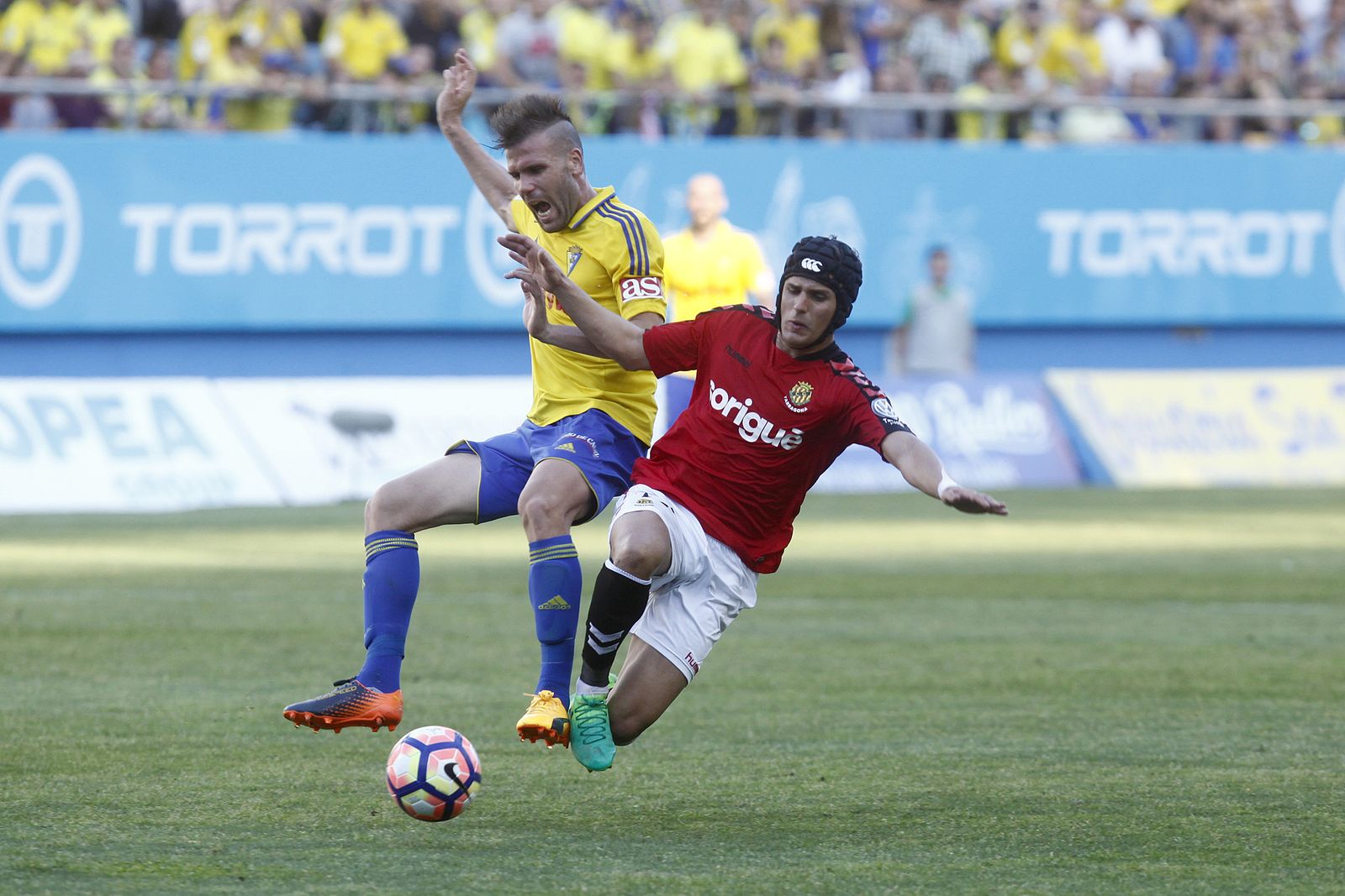 Las imágenes del Cádiz-Nástic