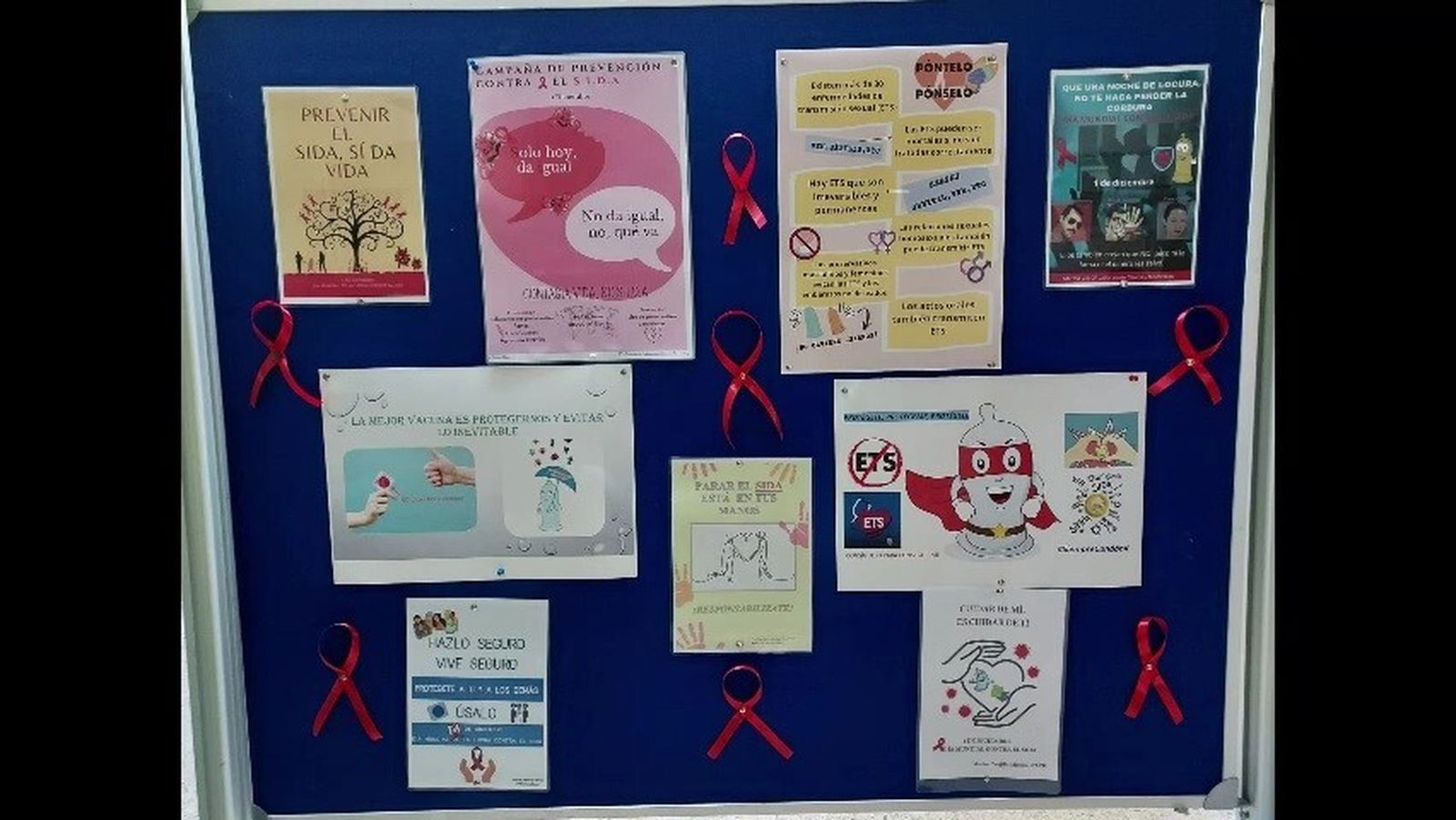 Día Mundial de la Lucha contra el Sida en el IES Sancti Petri de San Fernando