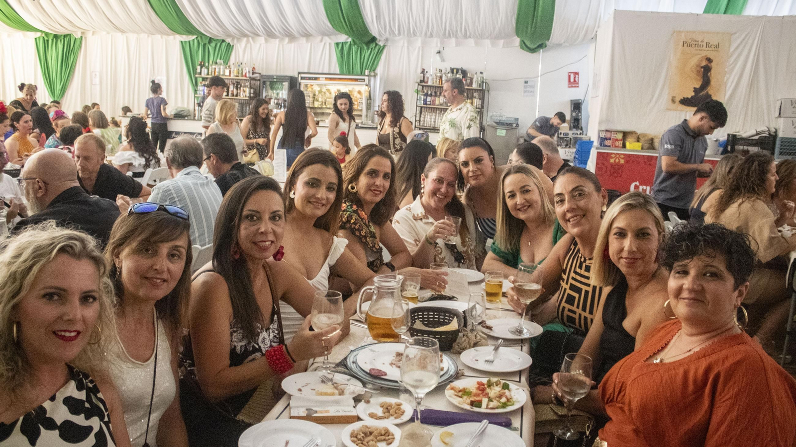 Búscate en las imágenes del viernes en la feria de Puerto Real