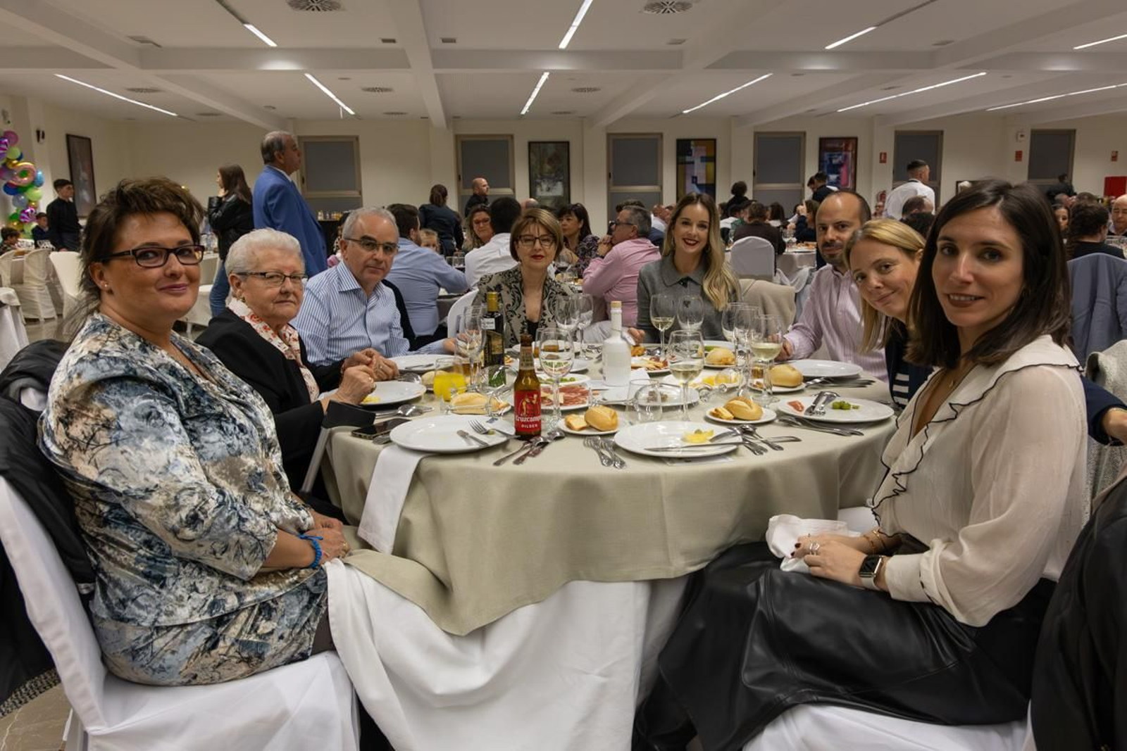 VII cena solidaria de la Asociación para la Lucha contra las Enfermedades de la Sangre (ALES), en imágenes