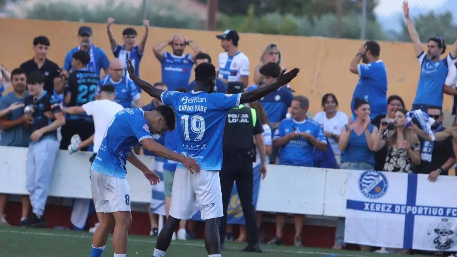 Cheikh celebra su gol, que suponía el 0-1 en el 88' y forzar la prórroga. Cheikh celebra su gol, que suponía el 0-1 en el 88' y forzar la prórroga.