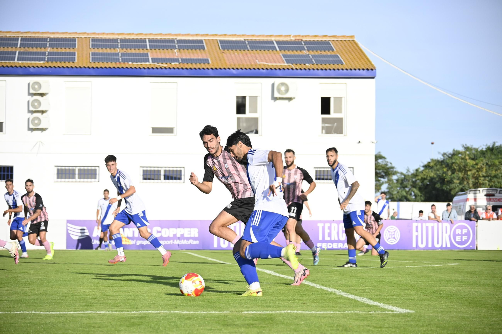Las mejores imágenes del Atlético Onubense - Bollullos