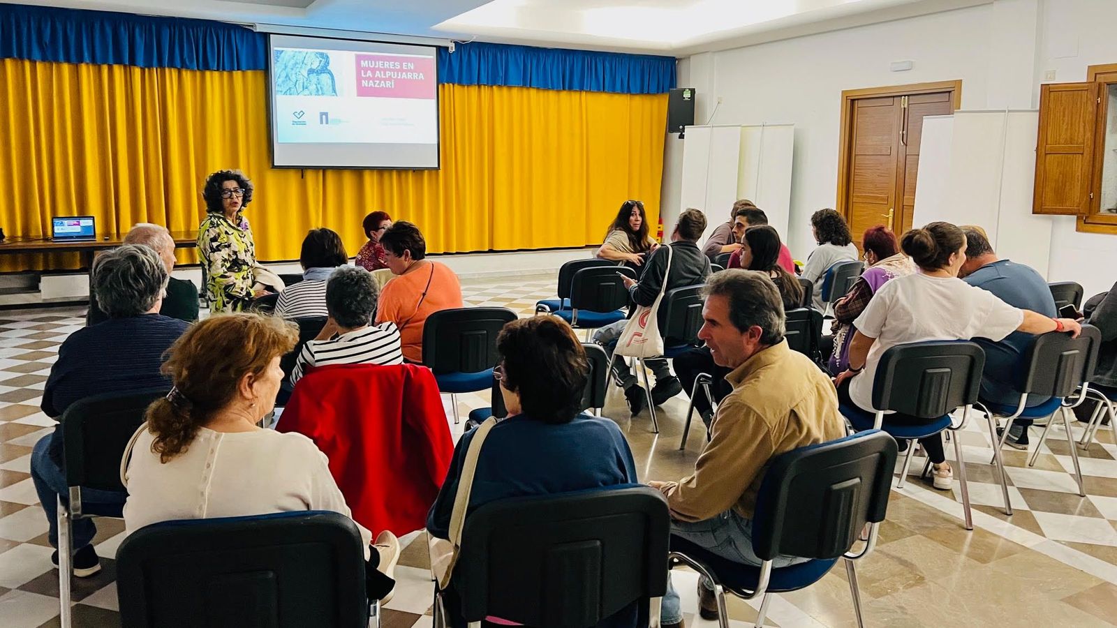 Proyección de "Las Mujeres en la Alpujarra Nazarí" en Pampaneira