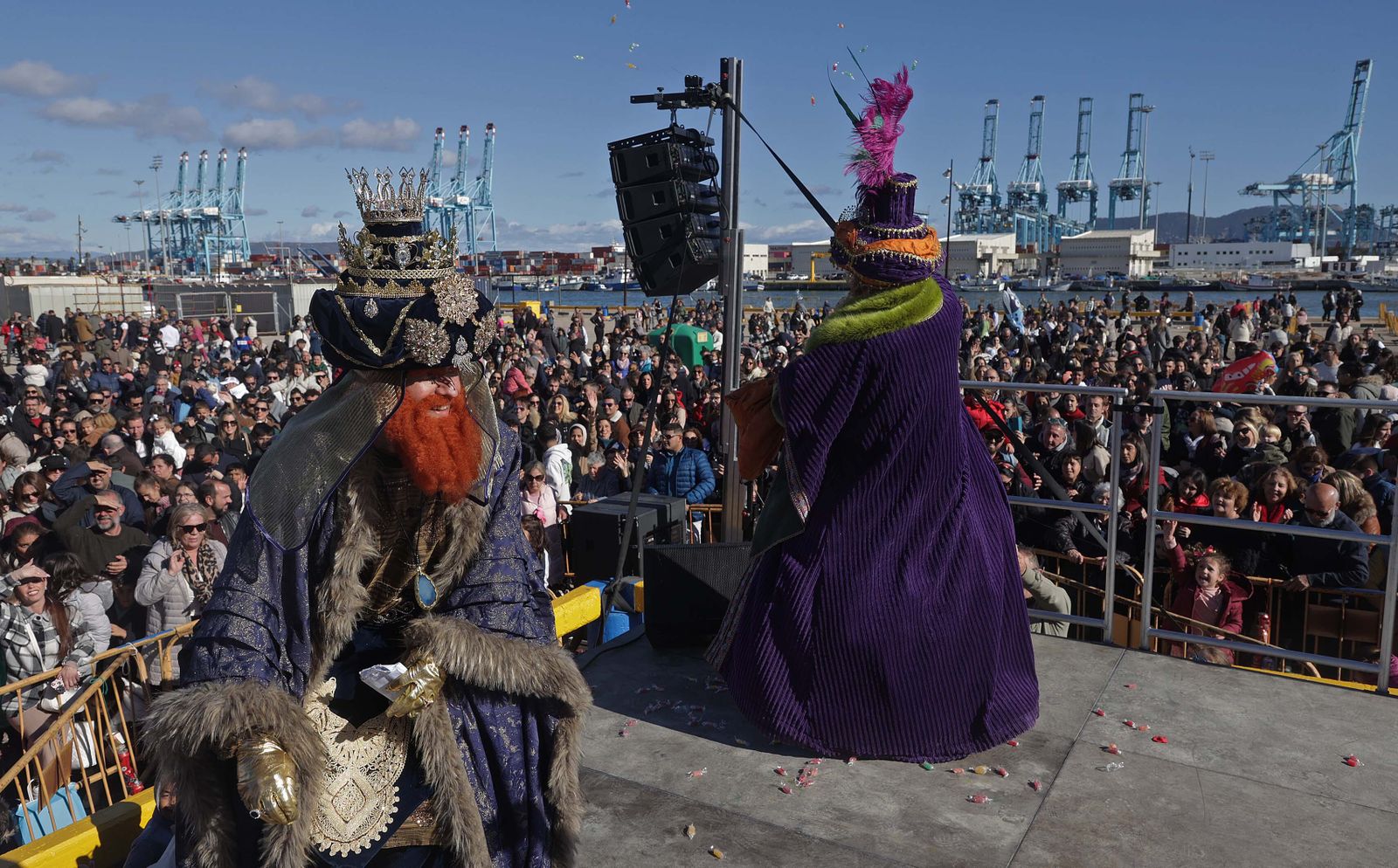 Fotos del arrastre de latas en Algeciras