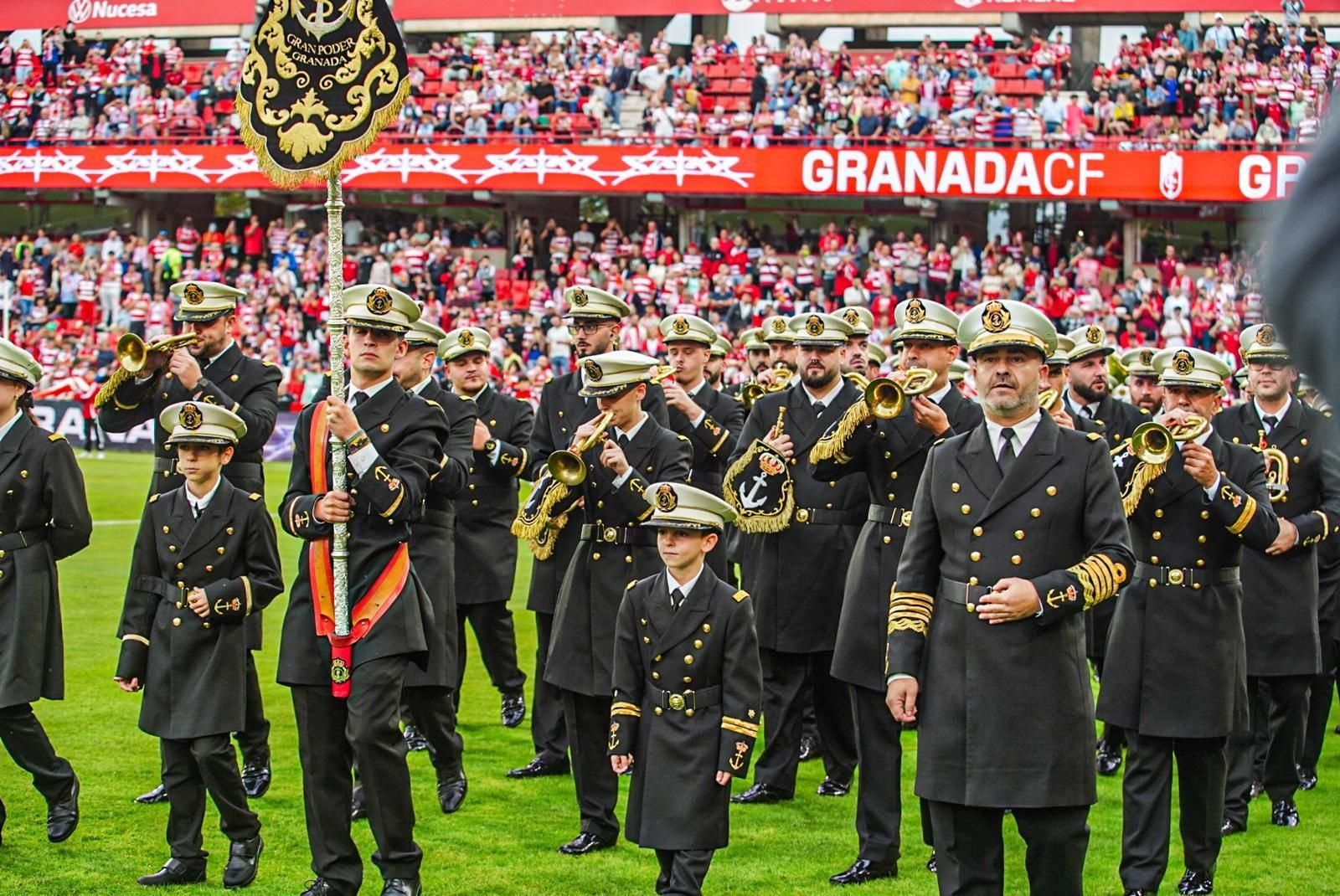 Encuéntrate en la grada de Los Cármenes en el Granada-Córdoba