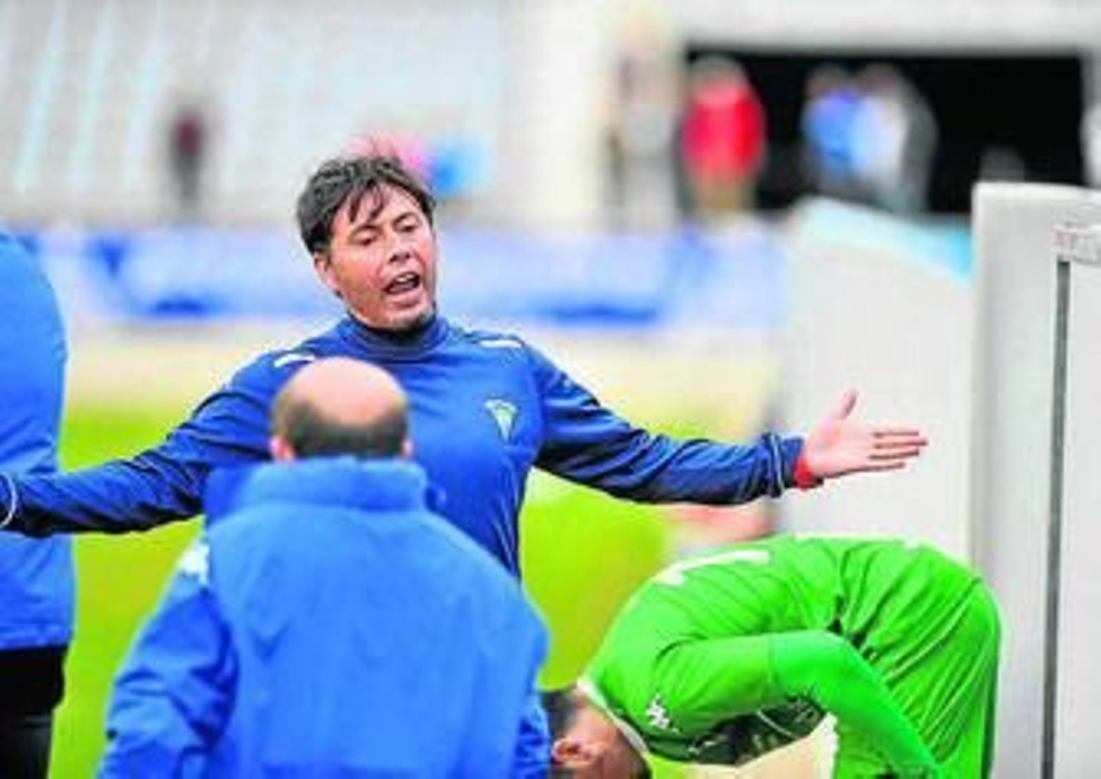 Manolo Sanlúcar gana su primer partido como técnico del Villanovense.