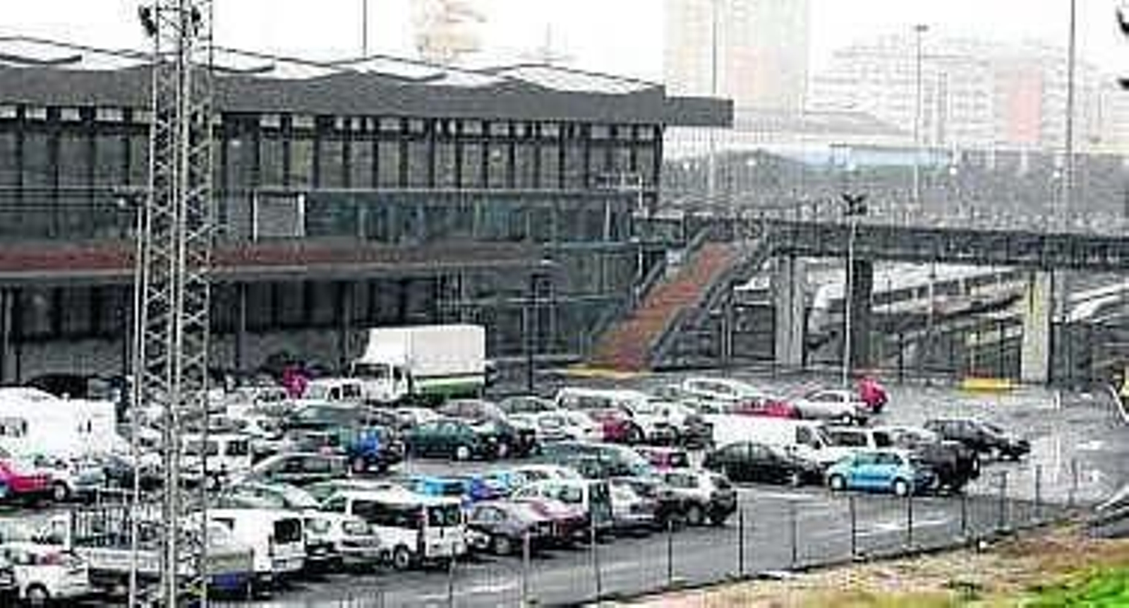 Vista del aparcamiento de Adif