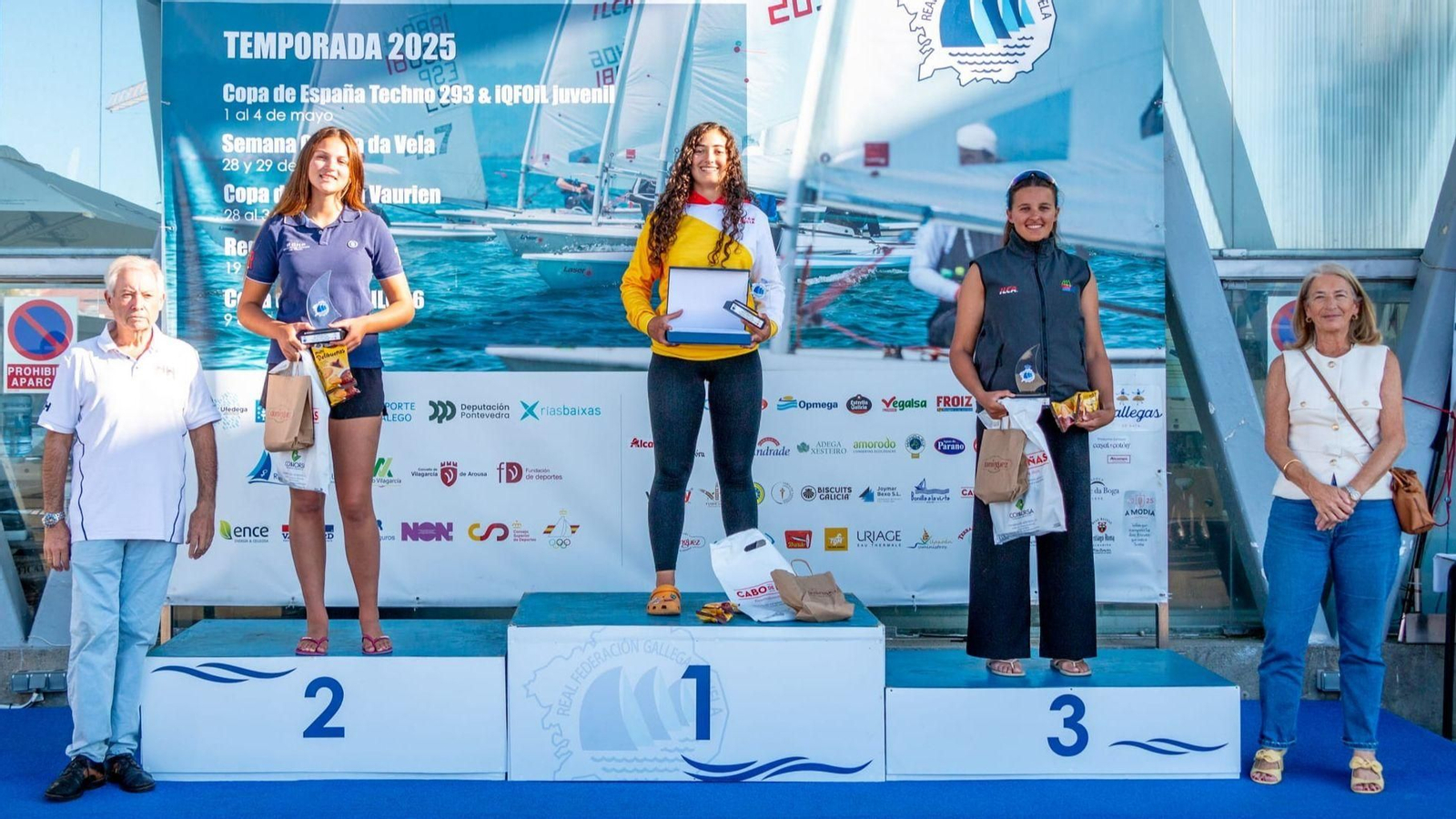 La Linense Raquel Retamero, en el tercer puesto del podio sub-19.