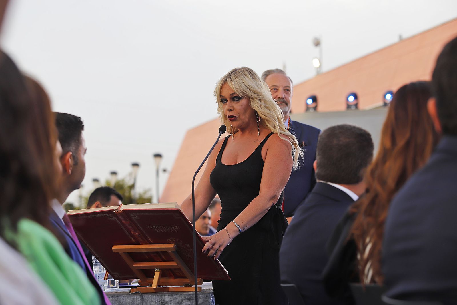 Imágenes de la constitución de la Diputación de Huelva