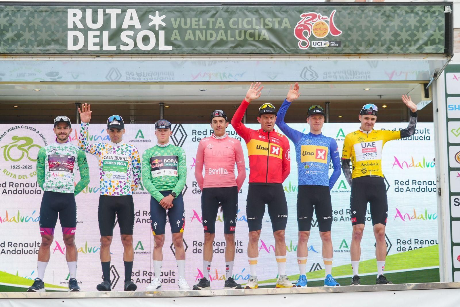 Las mejores fotos del paso por Pozoblanco de la Vuelta Ciclista a Andalucía