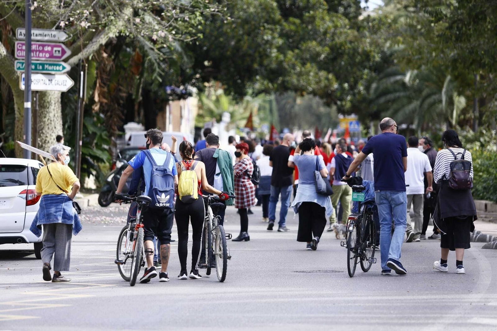 Fotos de la manifestación en Málaga en defensa de la industria local
