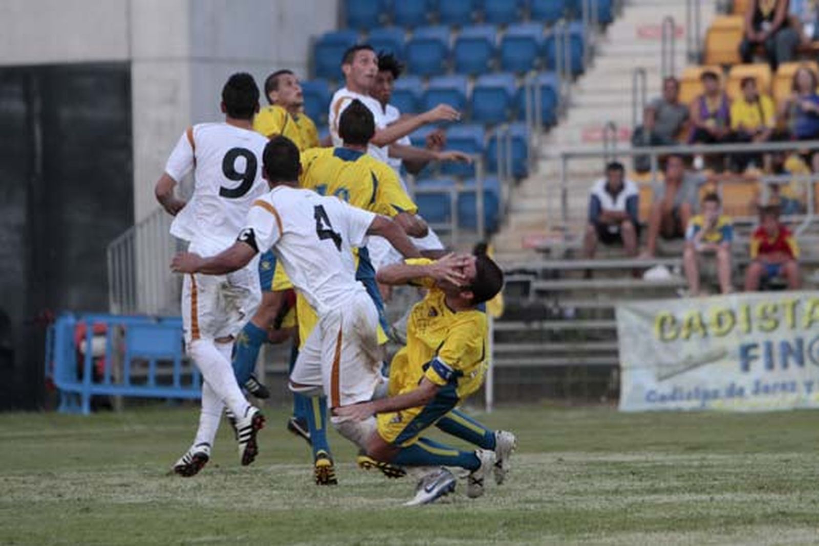 El Cádiz gana en casa el primer partido de la liga

Foto: Lourdes de Vicente