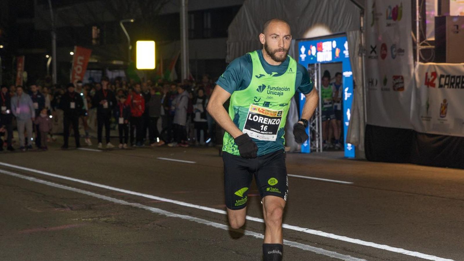 En imágenes: la élite del atletismo mundial despliega su calidad en la Carrera de San Antón de Jaén