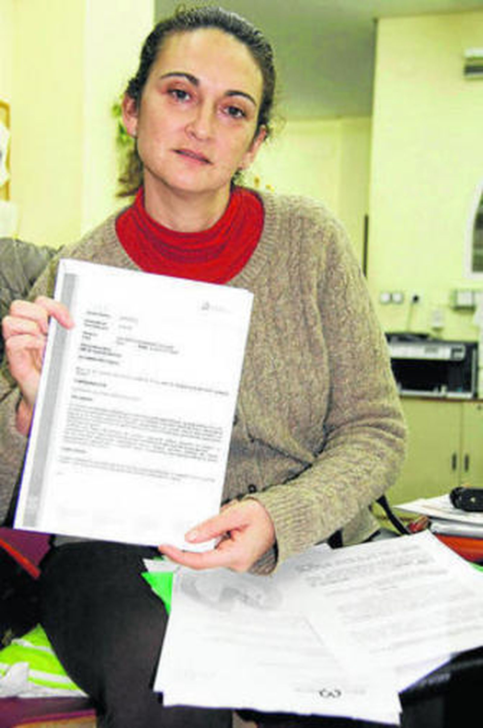 Ana María Fernández Segura pide ayuda médica para superar sus lesiones.