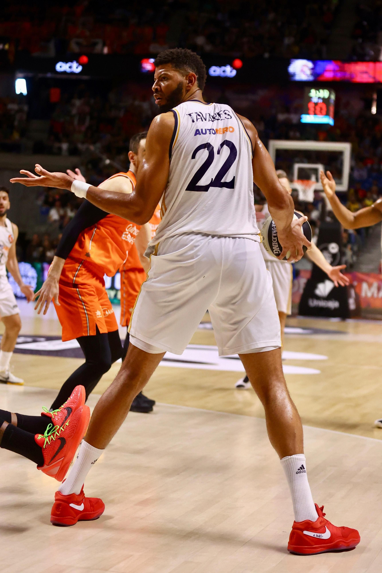 El Real Madrid - Valencia Basket de Copa del Rey, en fotos