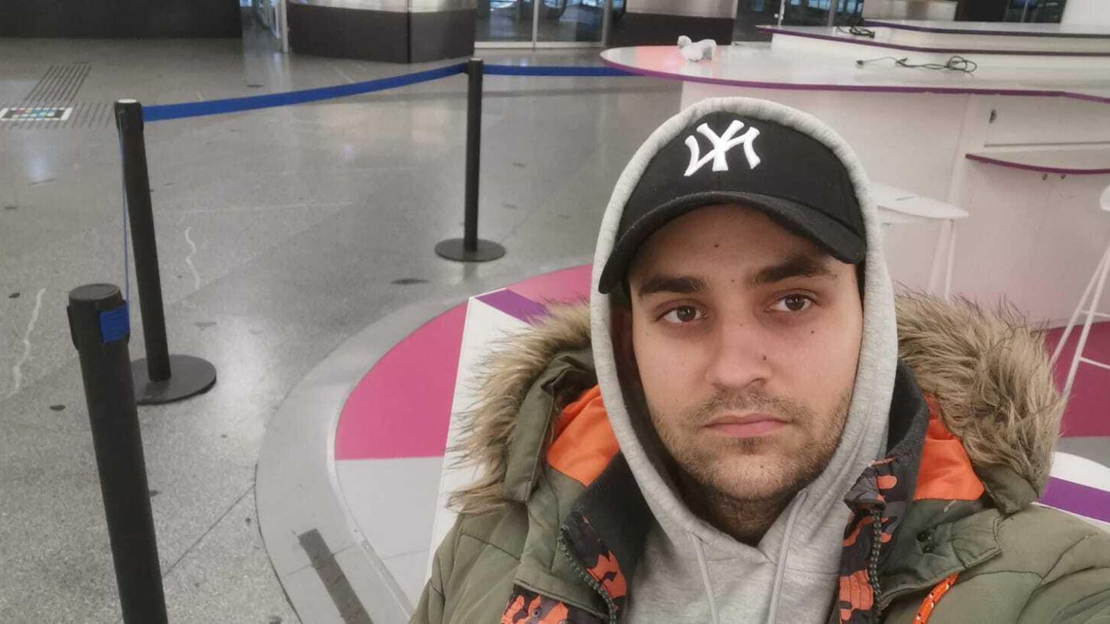 El piloto, este mediodía del domingo en Atocha (Madrid).