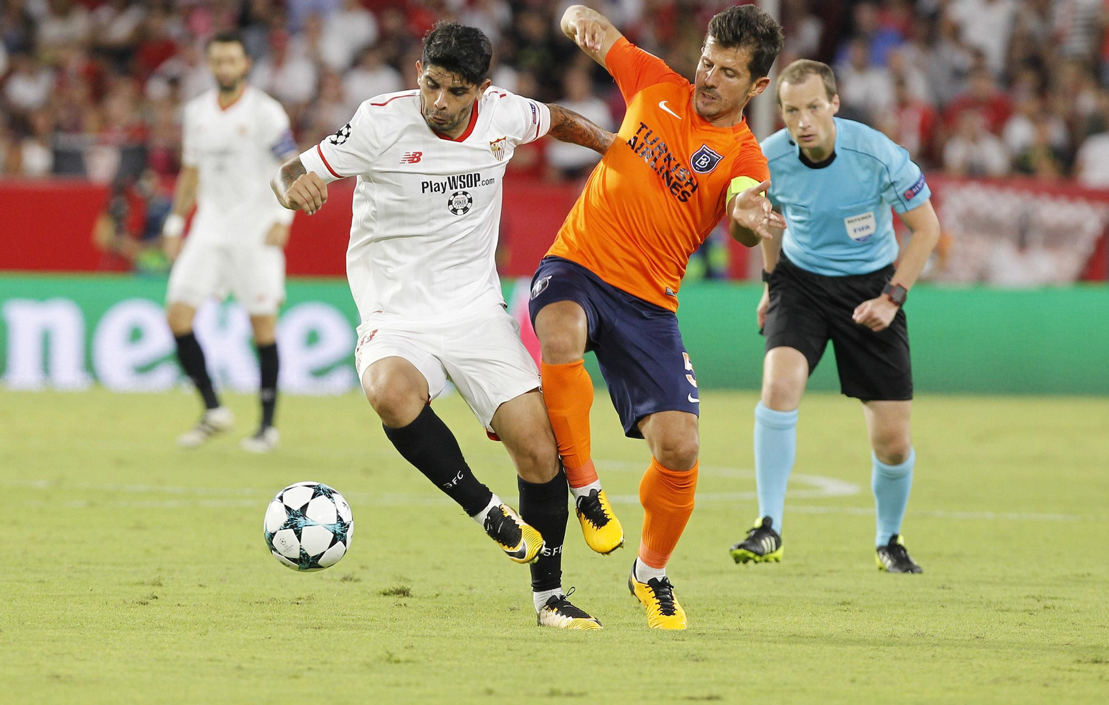 Las imágenes del Sevilla-Basaksehir