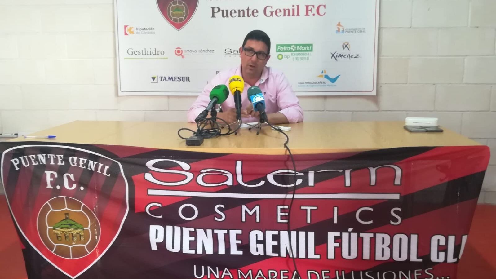 Francis Cabeza, presidente del Salerm Puente Genil.