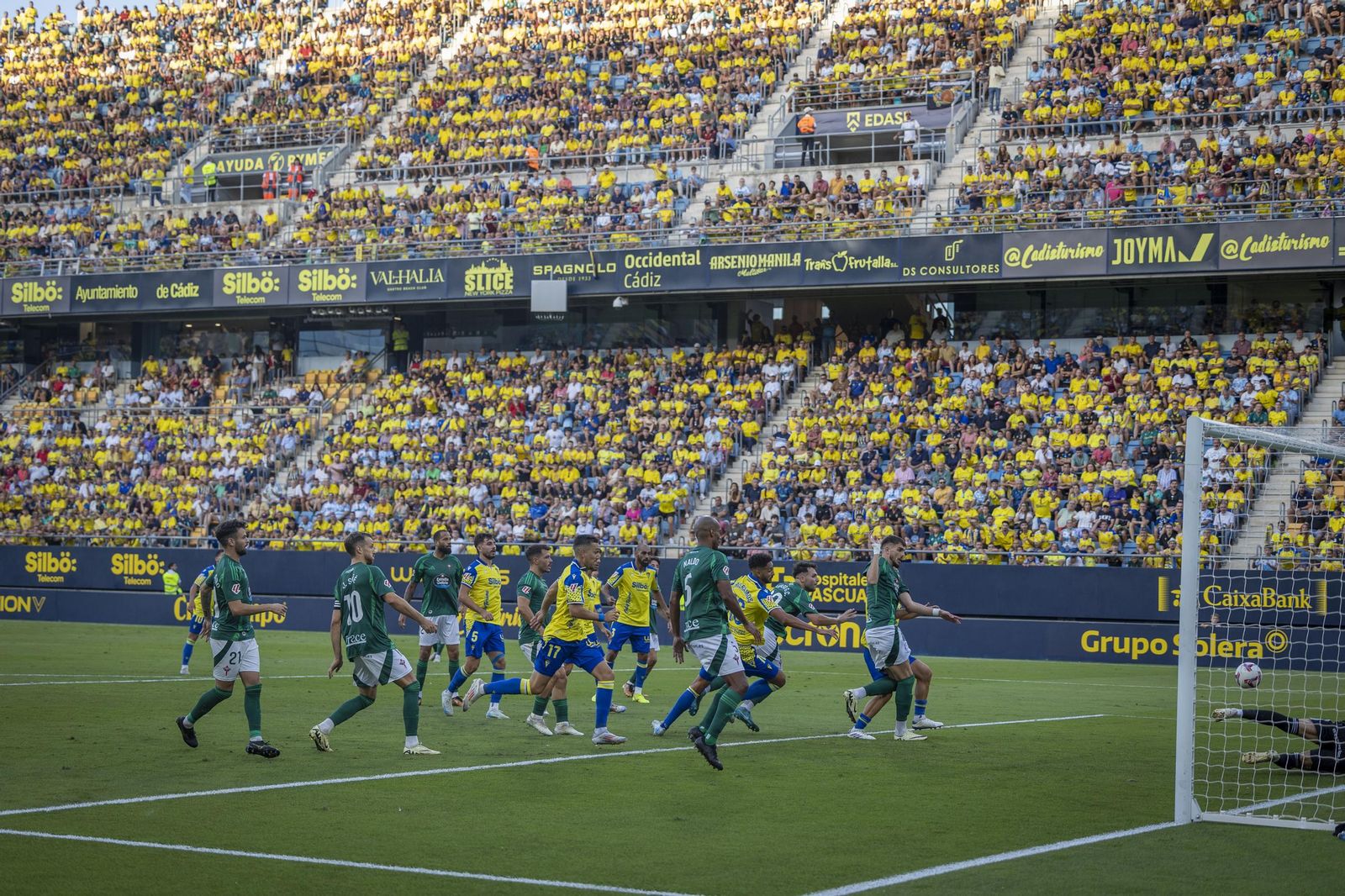Las imágenes del Cádiz CF-Racing de Ferrol
