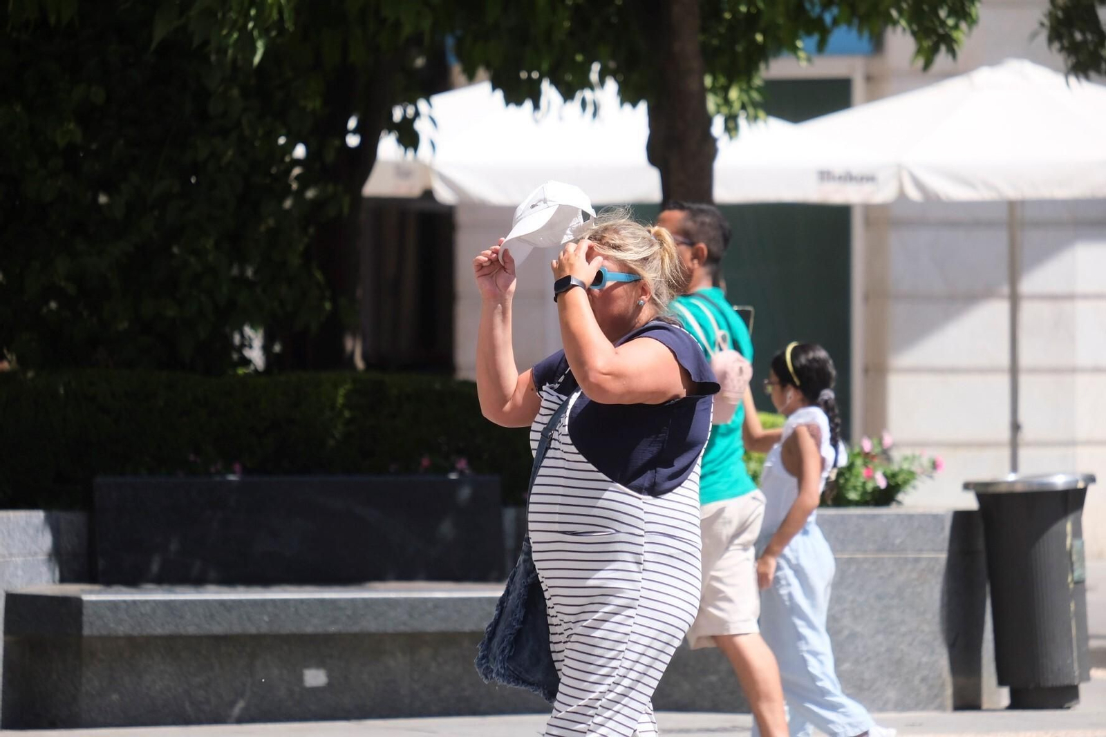 Una tarde de alerta roja por calor extremo en Córdoba, en imágenes