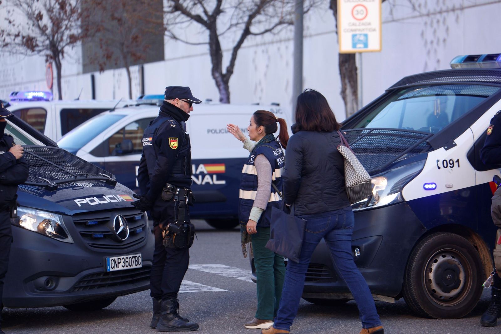 El Instituto de Medicina Legal de Córdoba recibe los primeros cuerpos del accidente de Adamuz