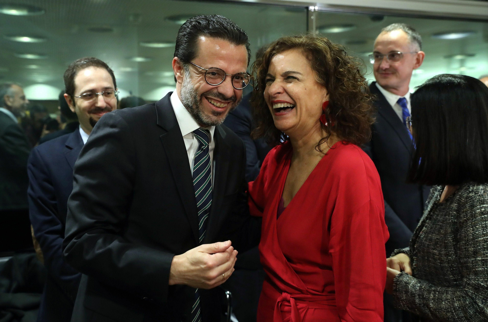 María Jesús Montero con el consejero de Hacienda madrileño, Javier Fernández-Lasquetty.