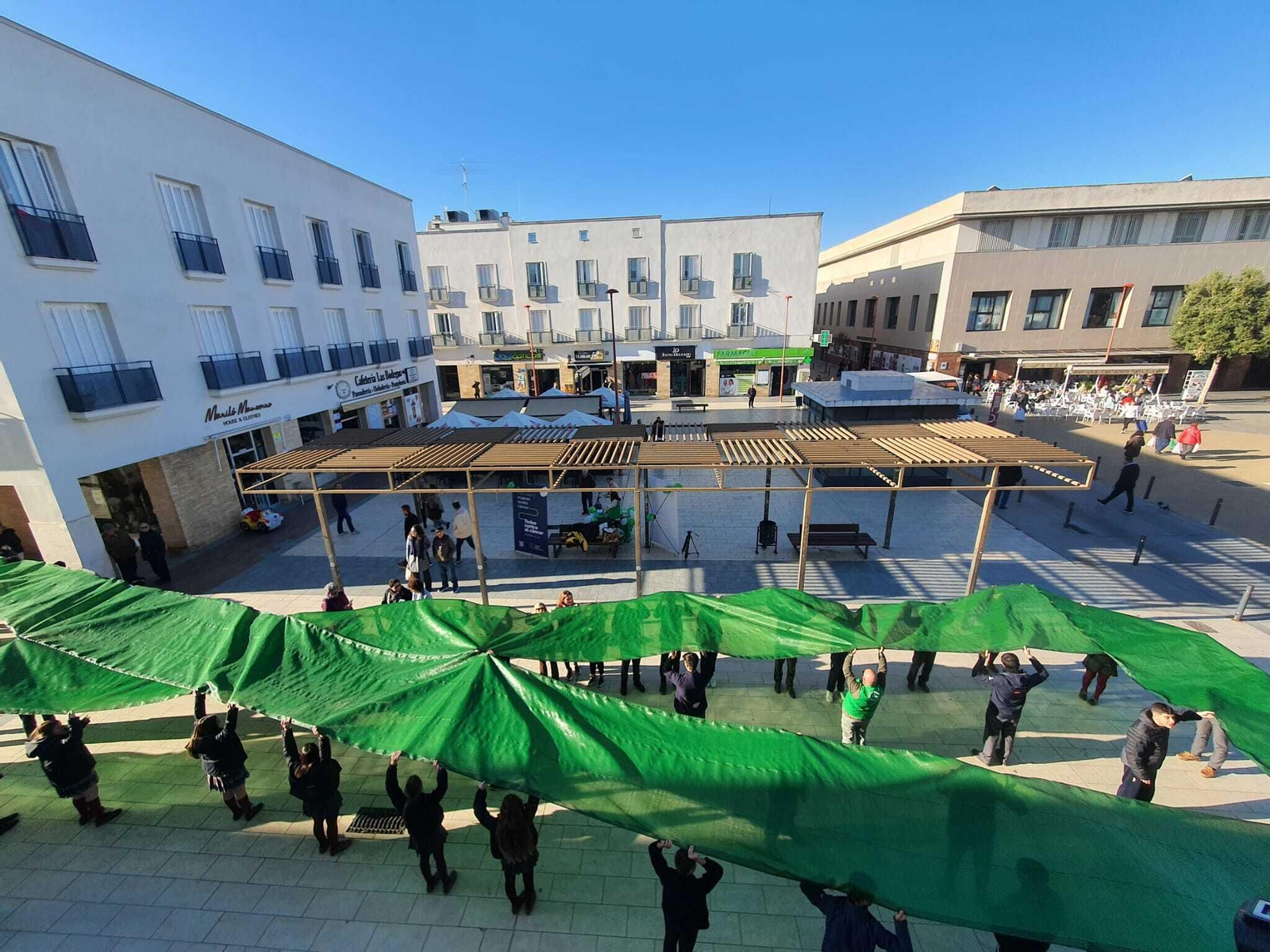 Acto en la plaza de las Bodegas por el Día Mundial Contra el Cáncer. Acto en la plaza de las Bodegas por el Día Mundial Contra el Cáncer.