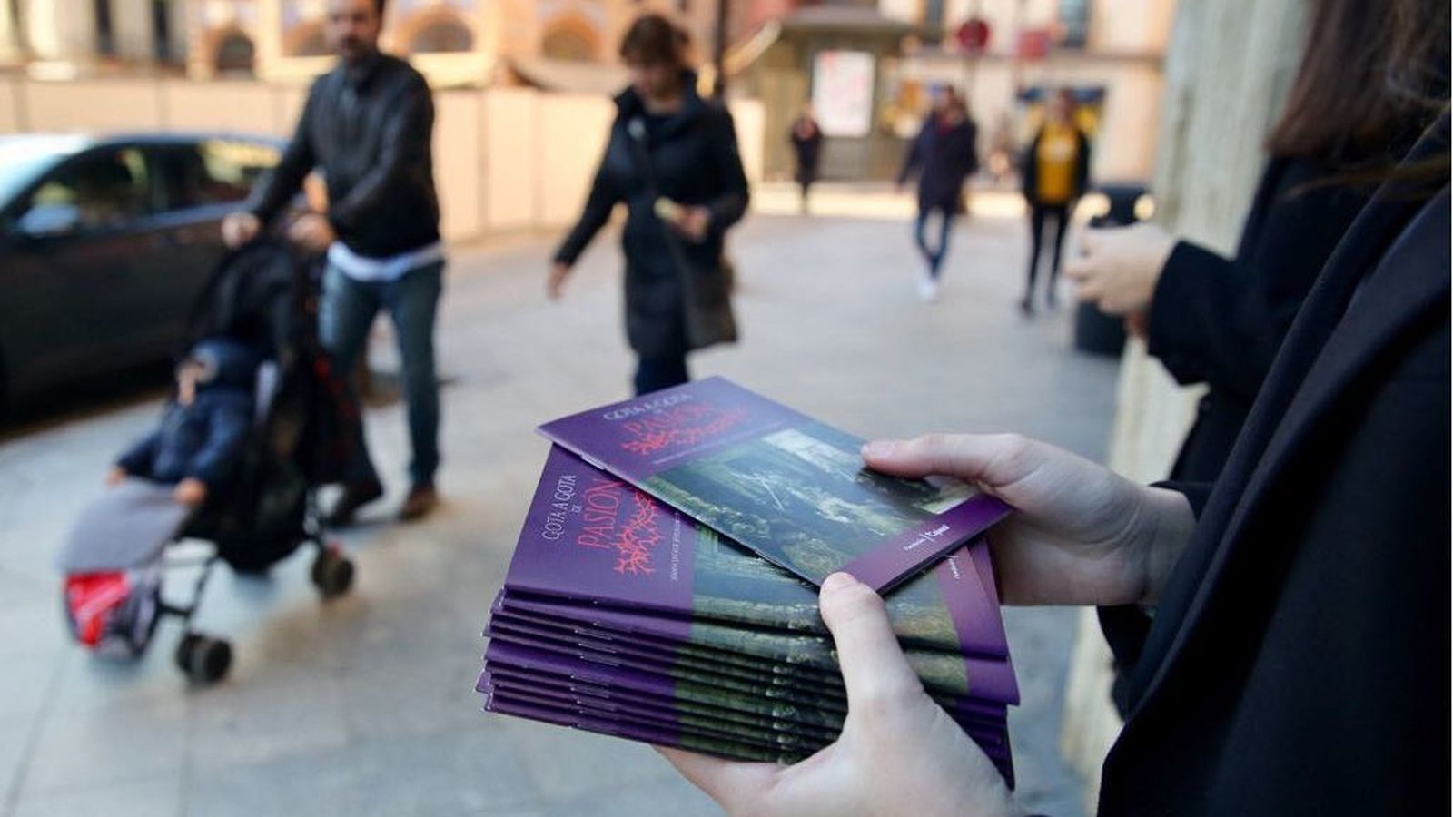 Reparto del programa de mano Gota a Gota, de la Fundación Cajasol