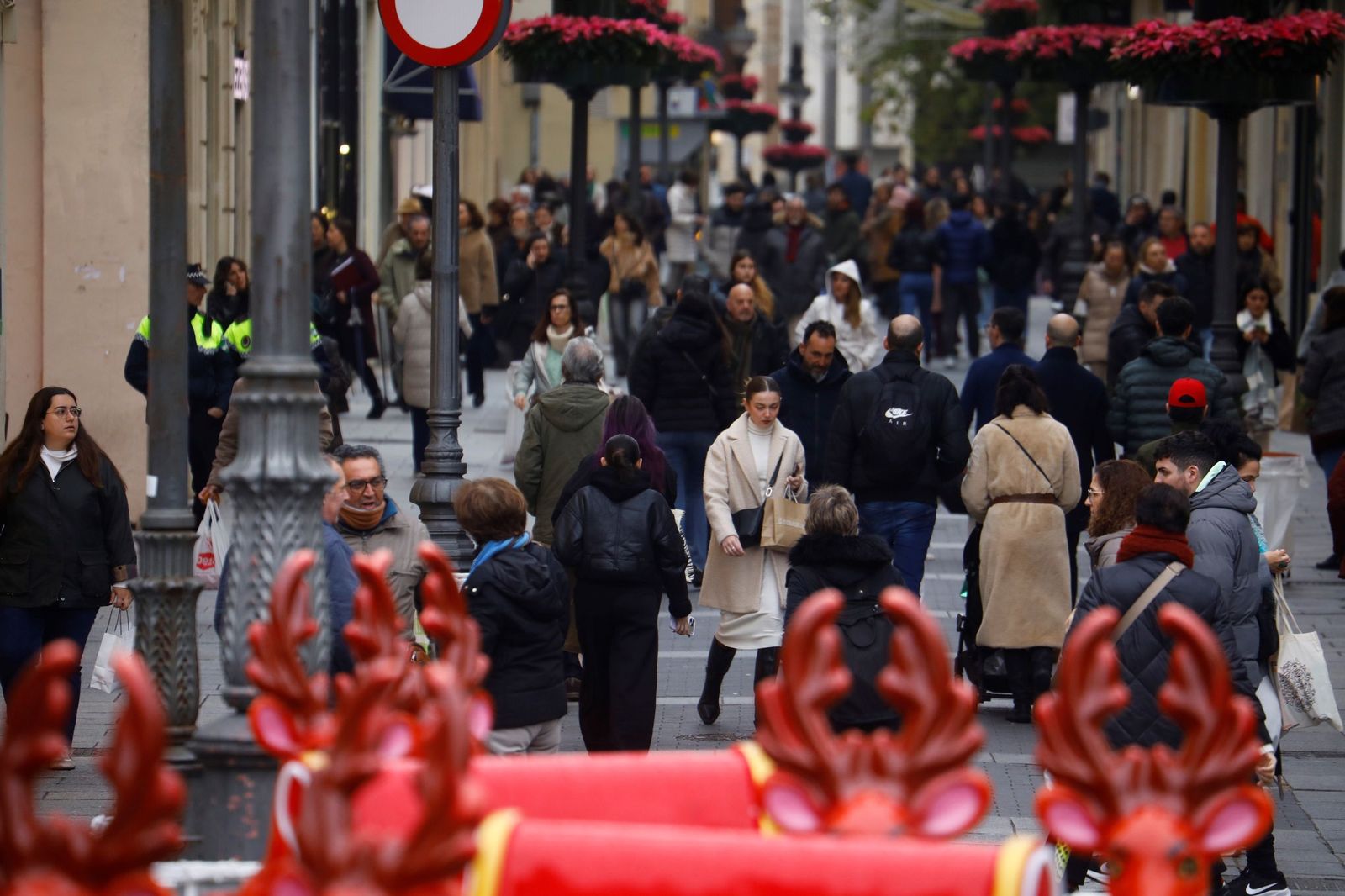 Los cordobeses ultiman las compras de Navidad, en imágenes