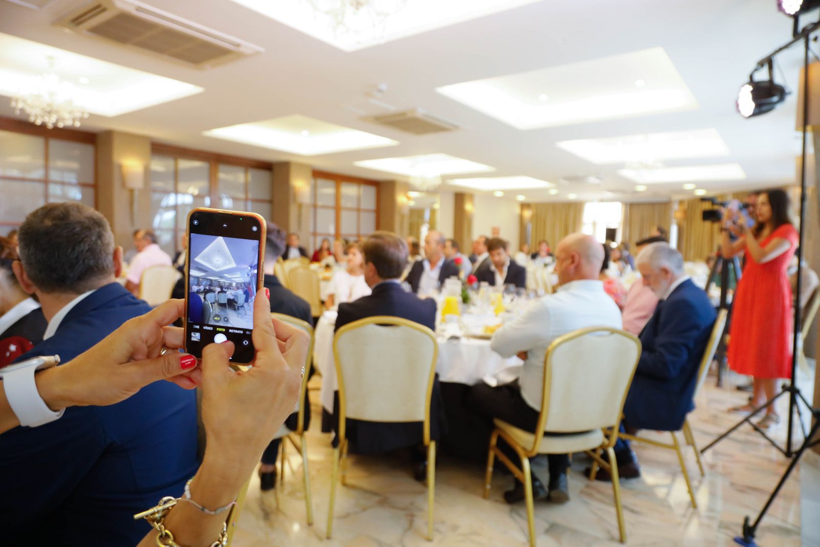 Imágenes del desayuno coloquio de Diario de Almería, con Jesús Barranco, CEO de La Unión