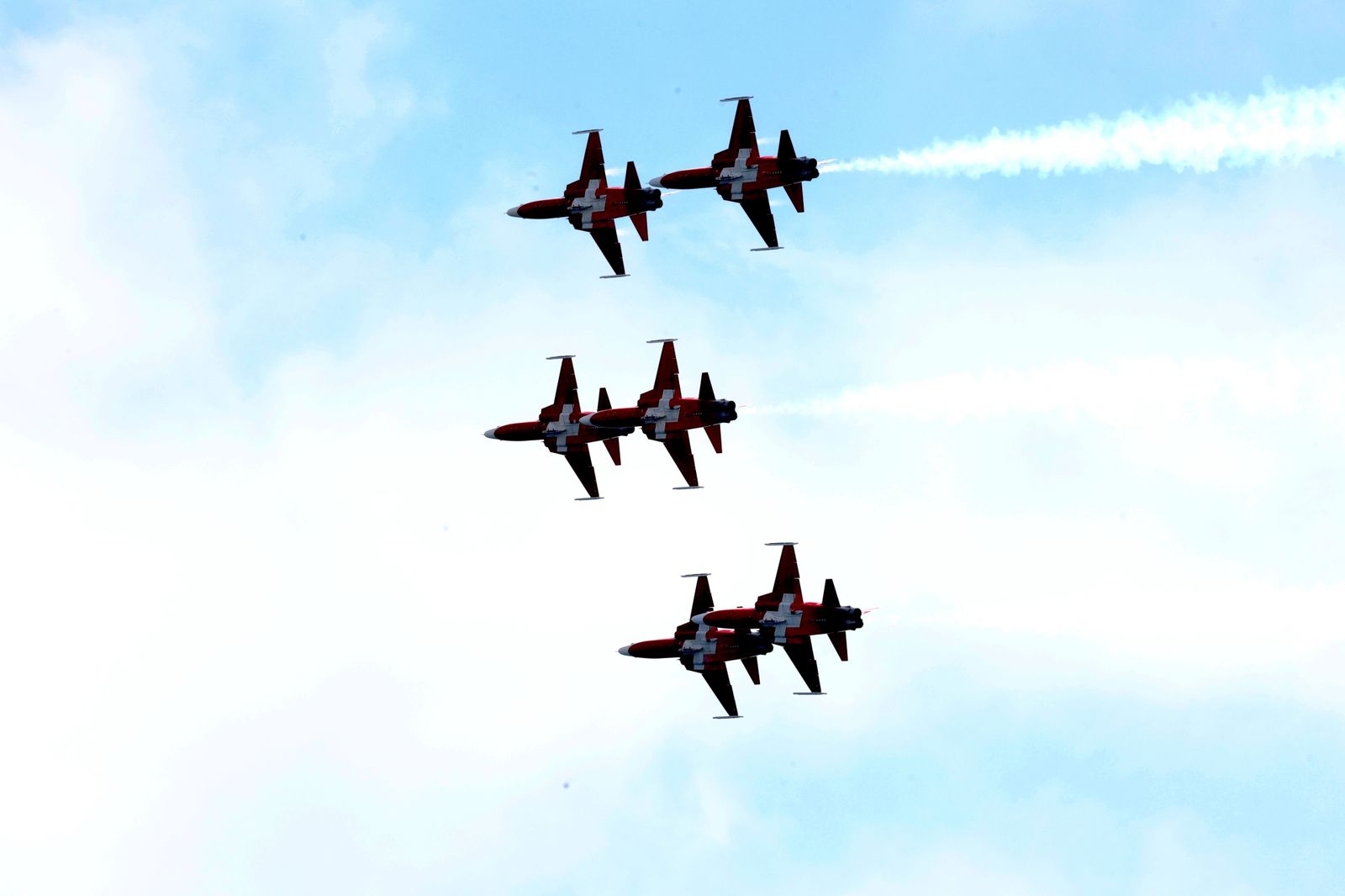 Exhibiciones en la jornada inaugural del Festival Aéreo de Torre del Mar