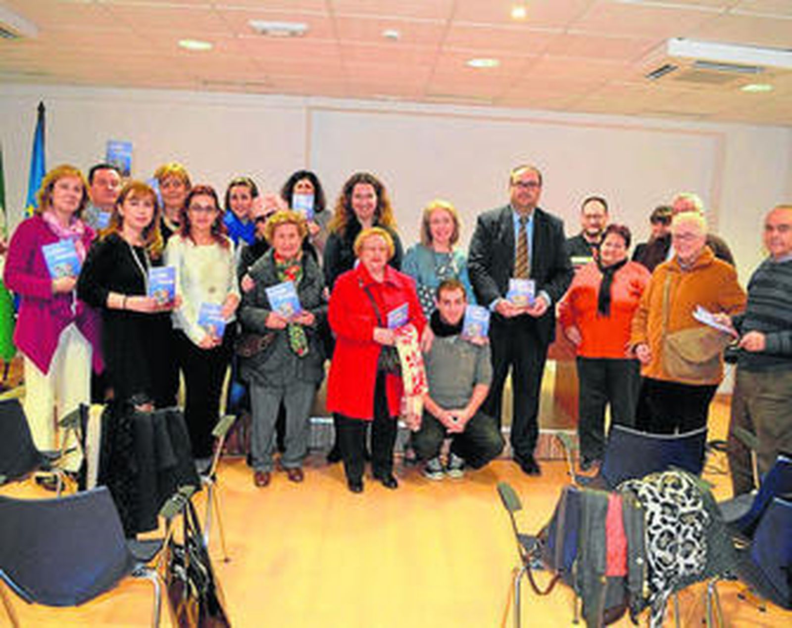 Almudena Valentín, Rafael L. Aguilera y María Dolores Márquez y amigos.