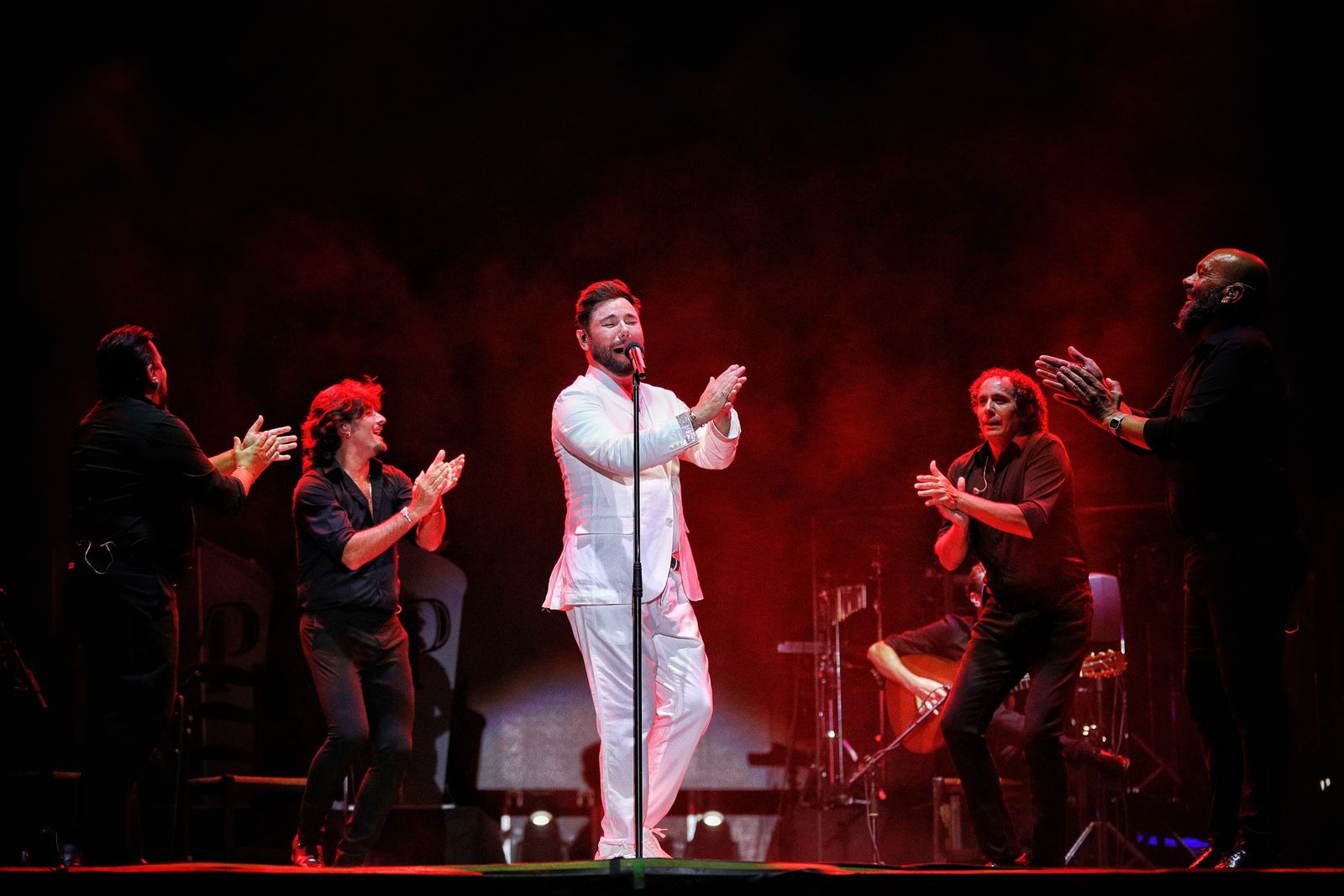 Búscate en el concierto de Miguel Poveda en Concert Music Festival