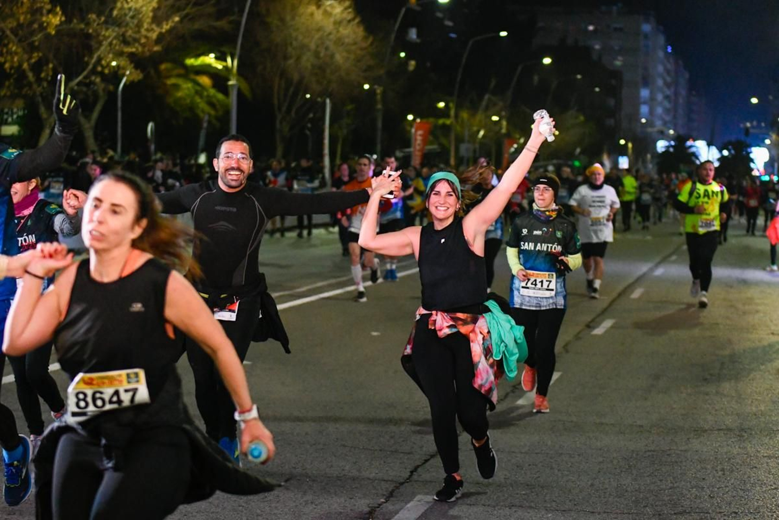 En imágenes: búscate en tu llegada a meta de la Carrera de San Antón 2025 (12)