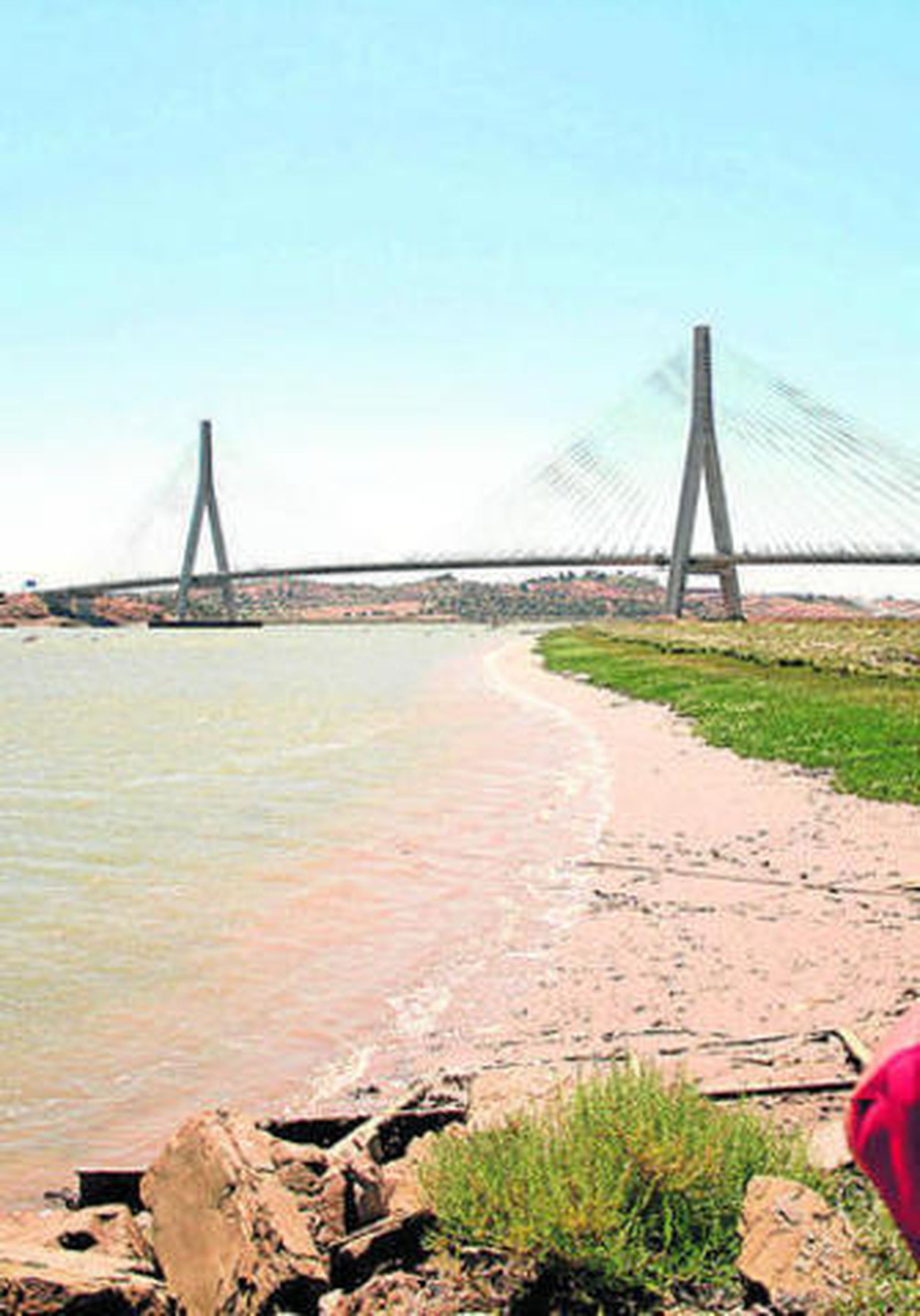 El río Guadiana, desde la orilla española.