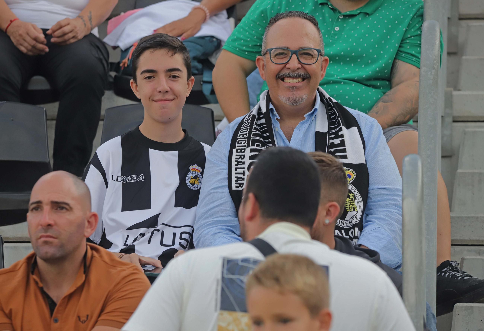 Búscate en el Ciudad de La Línea durante el Balona - Castilleja de Tercera Federación