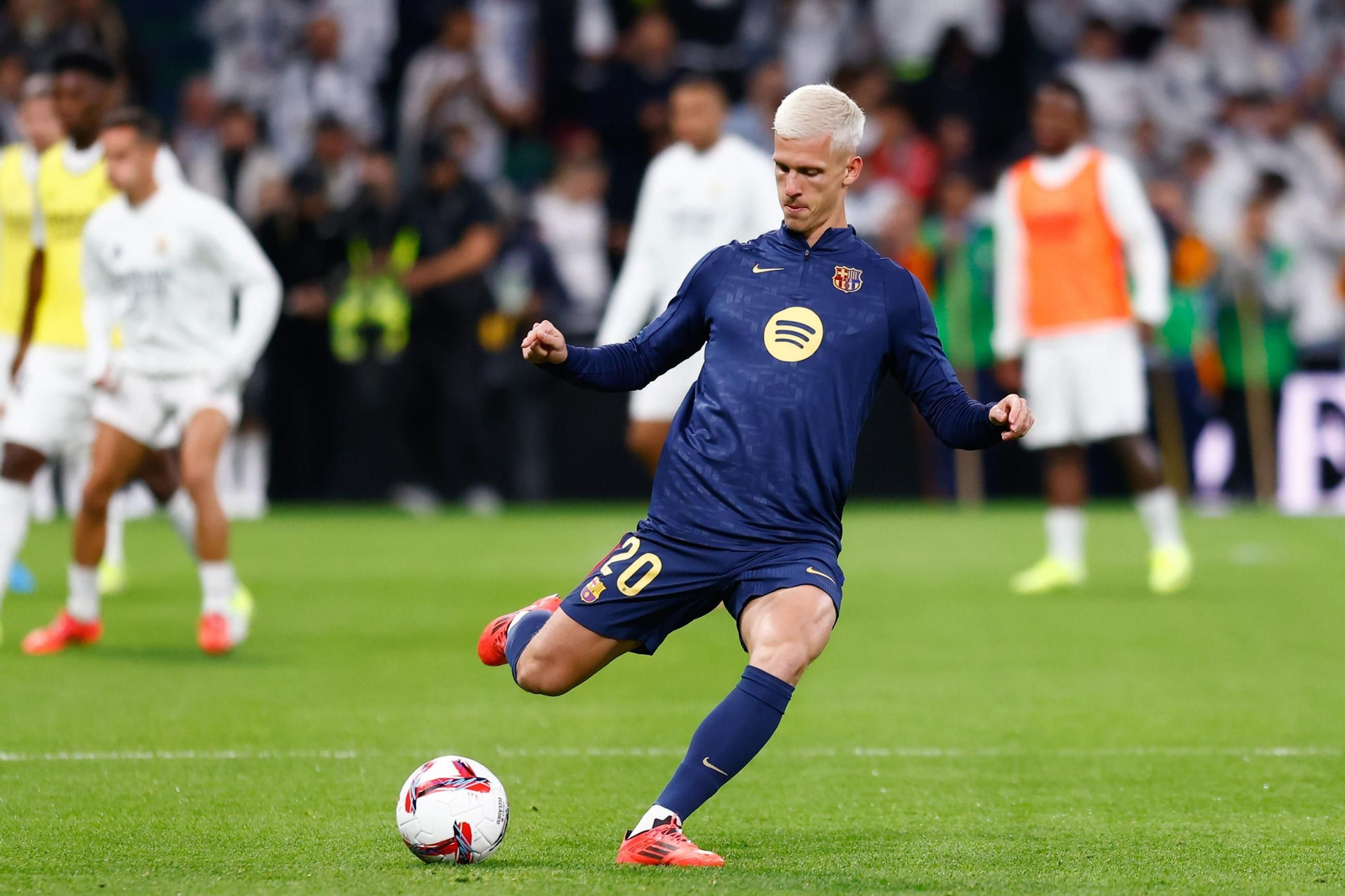 La prolongación del Real Madrid - Barcelona: todas las fotos