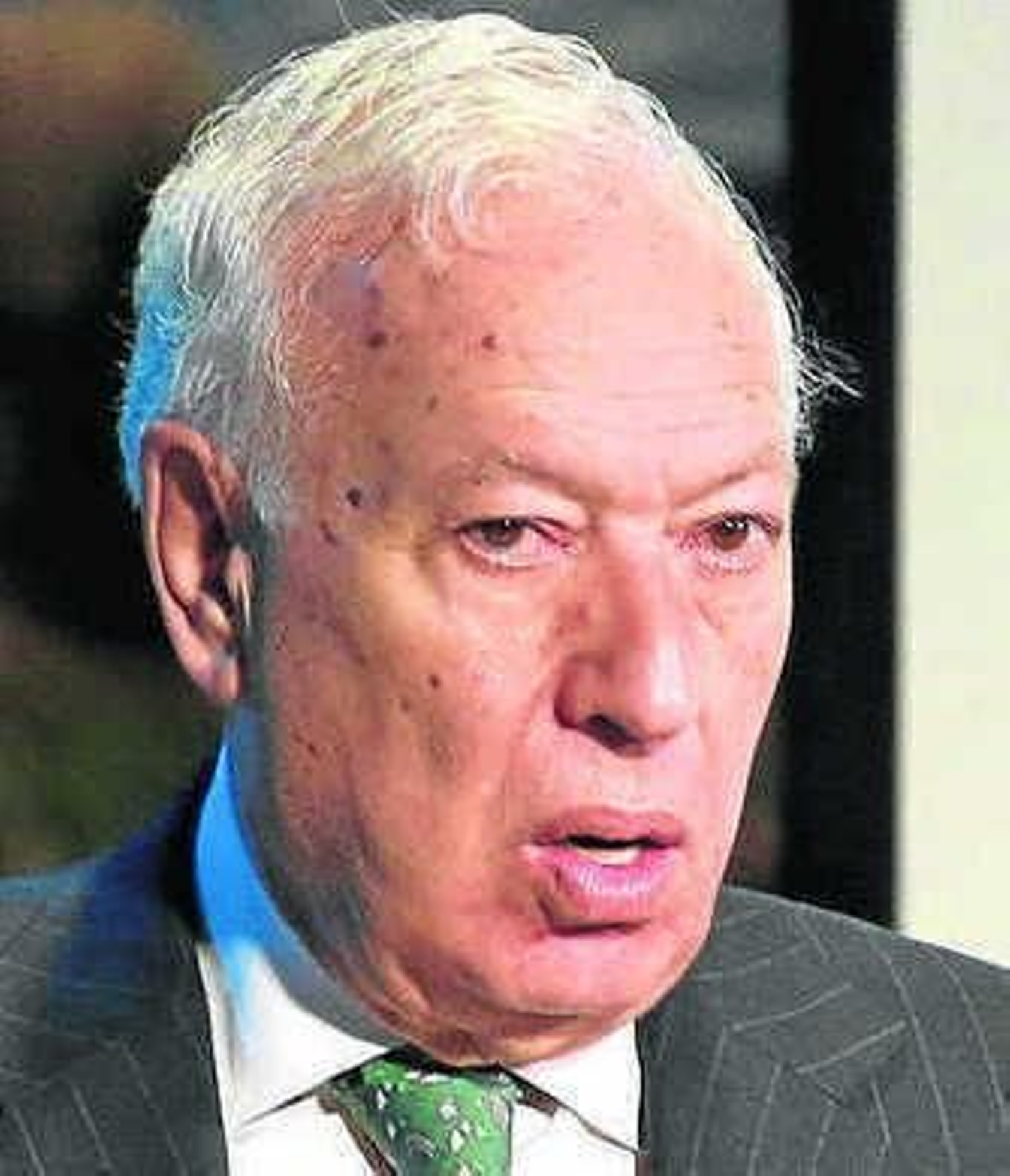 El ministro del Interior recibe, ayer, a Juan Bolívar en Madrid.