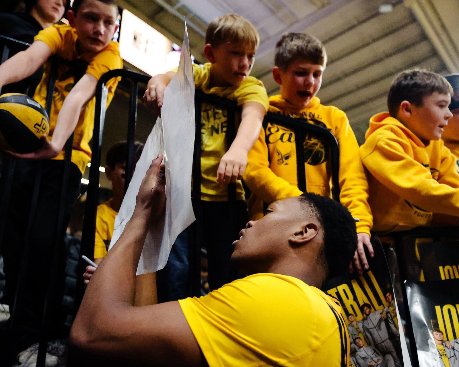 NCAA: Álvaro Folgueiras, triunfo ante la Maryland de Guille del Pino