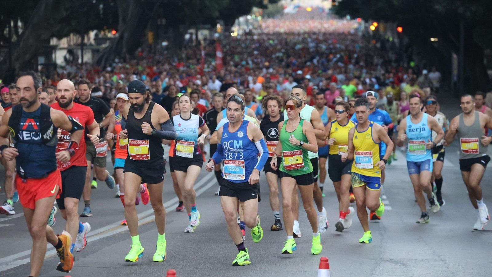 Las mejores fotos de la Maratón de Málaga 2024