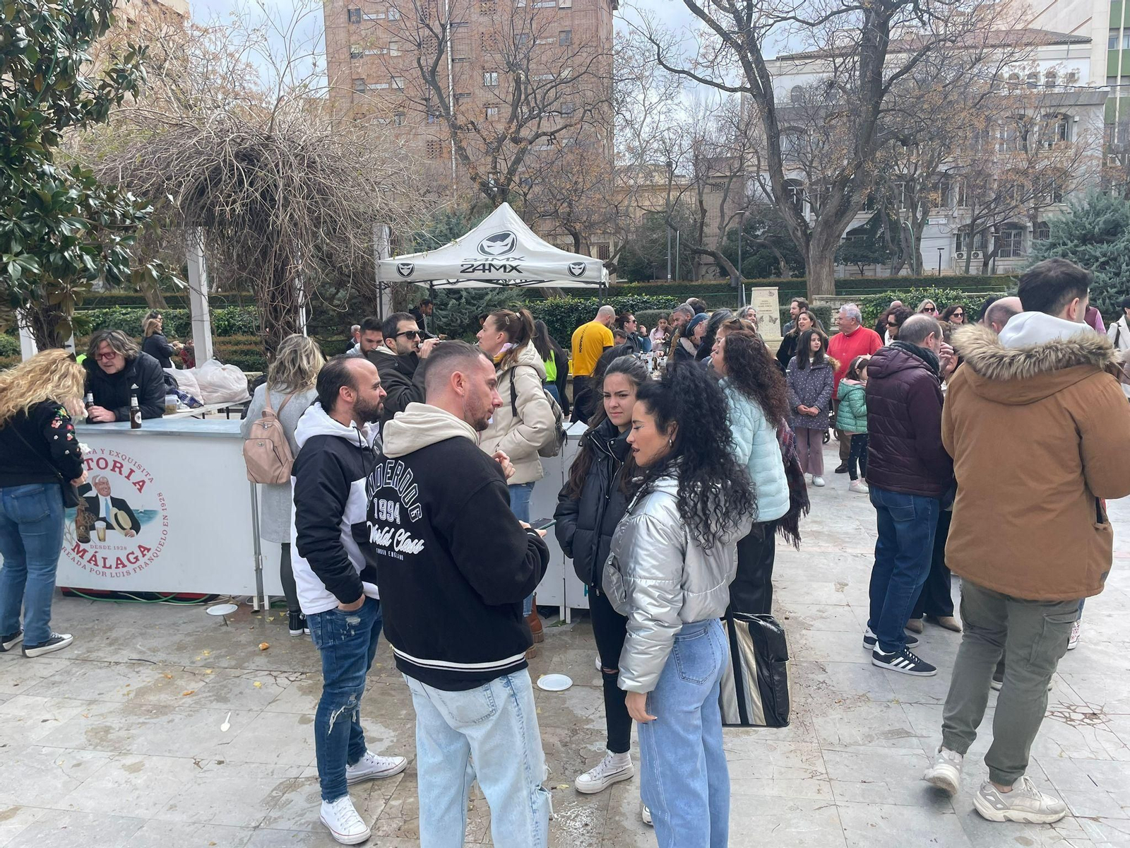 En imágenes: no hay mal tiempo que pueda con el 'Pre-Rumbón' de Jaén