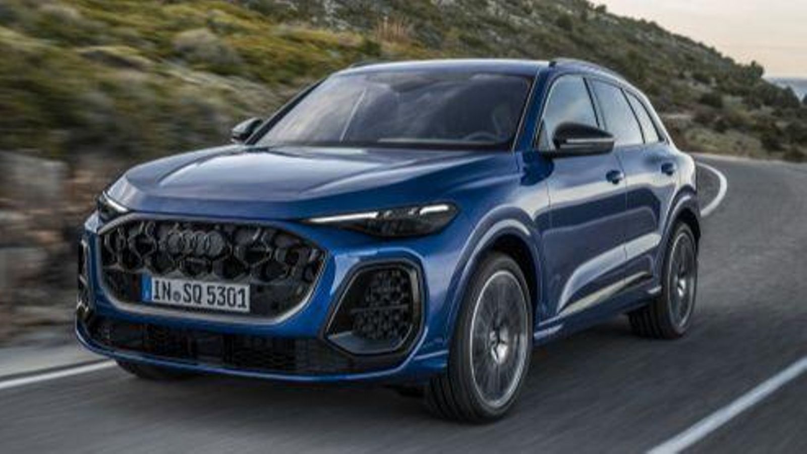 La microhibridación alcanza también al motor V6 TFSI que emplea el SQ6, el más potente de los Audi Q5 hoy disponibles.