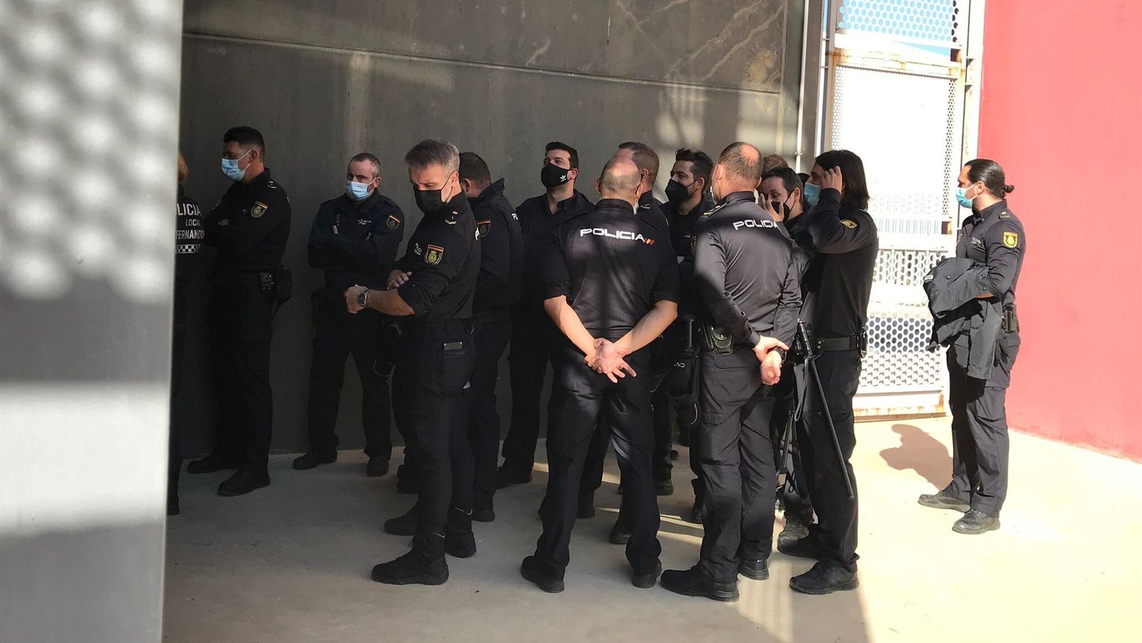 Jornadas de los bomberos con la Policía Local y Nacional en San Fernando