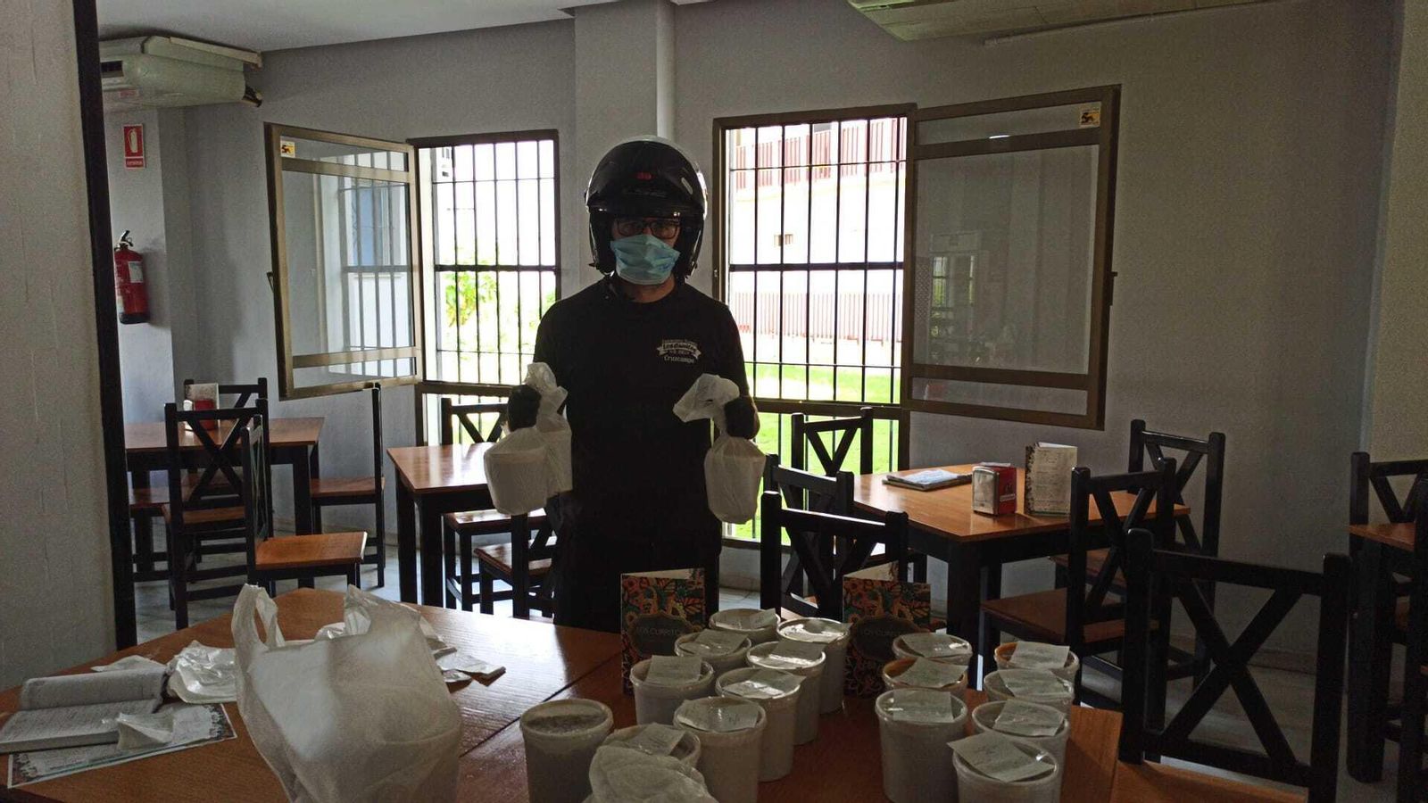 Fran, repartidor del Bar Los Curritos.