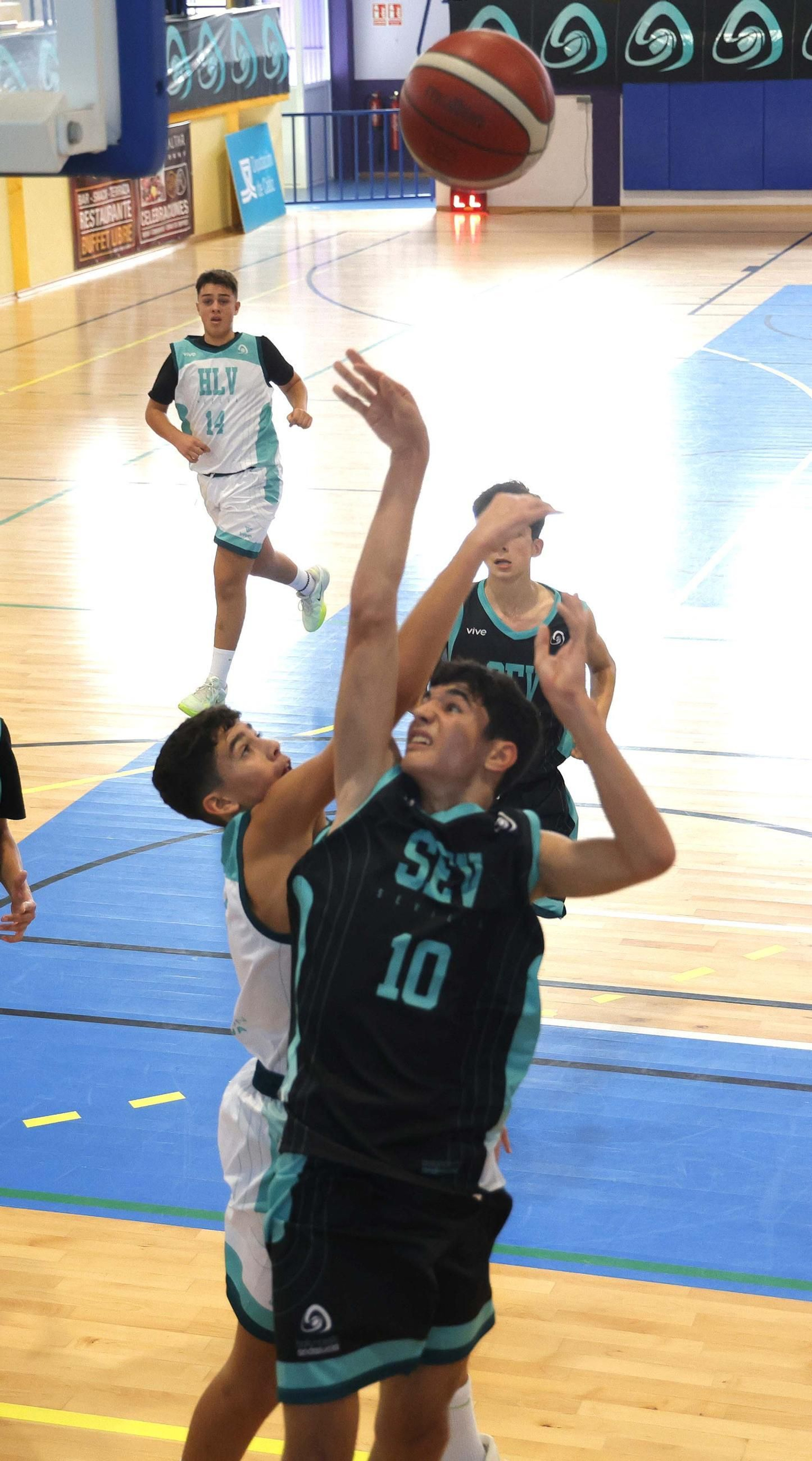 Las fotos de la segunda jornada del Campeonato de Andalucía infantil masculino de baloncesto, en La Línea