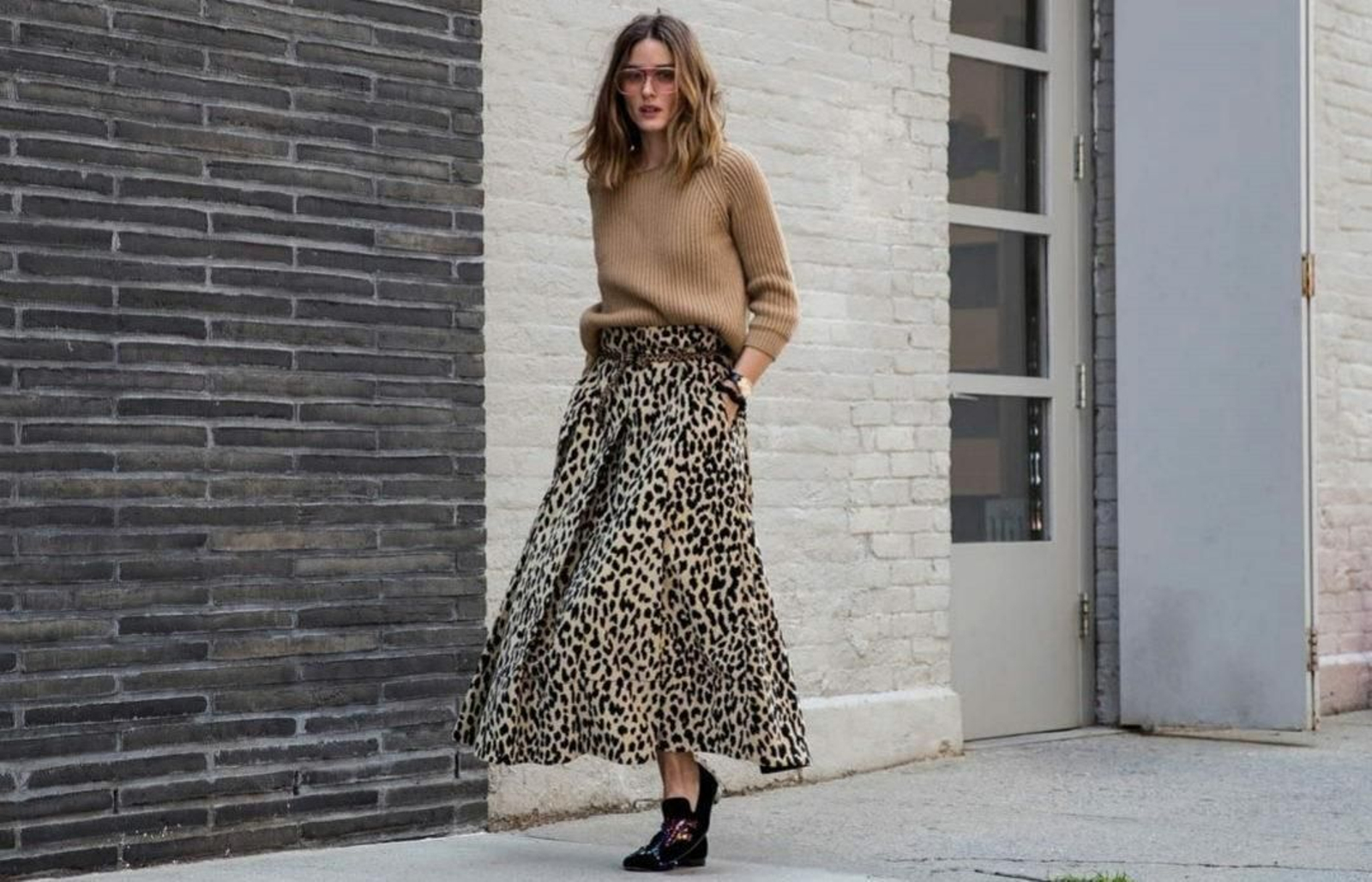¿CÓMO LLEVAR LA FALDA MIDI CON ESTILO? ¡TOMA NOTA! Foto: Olivia Palermo